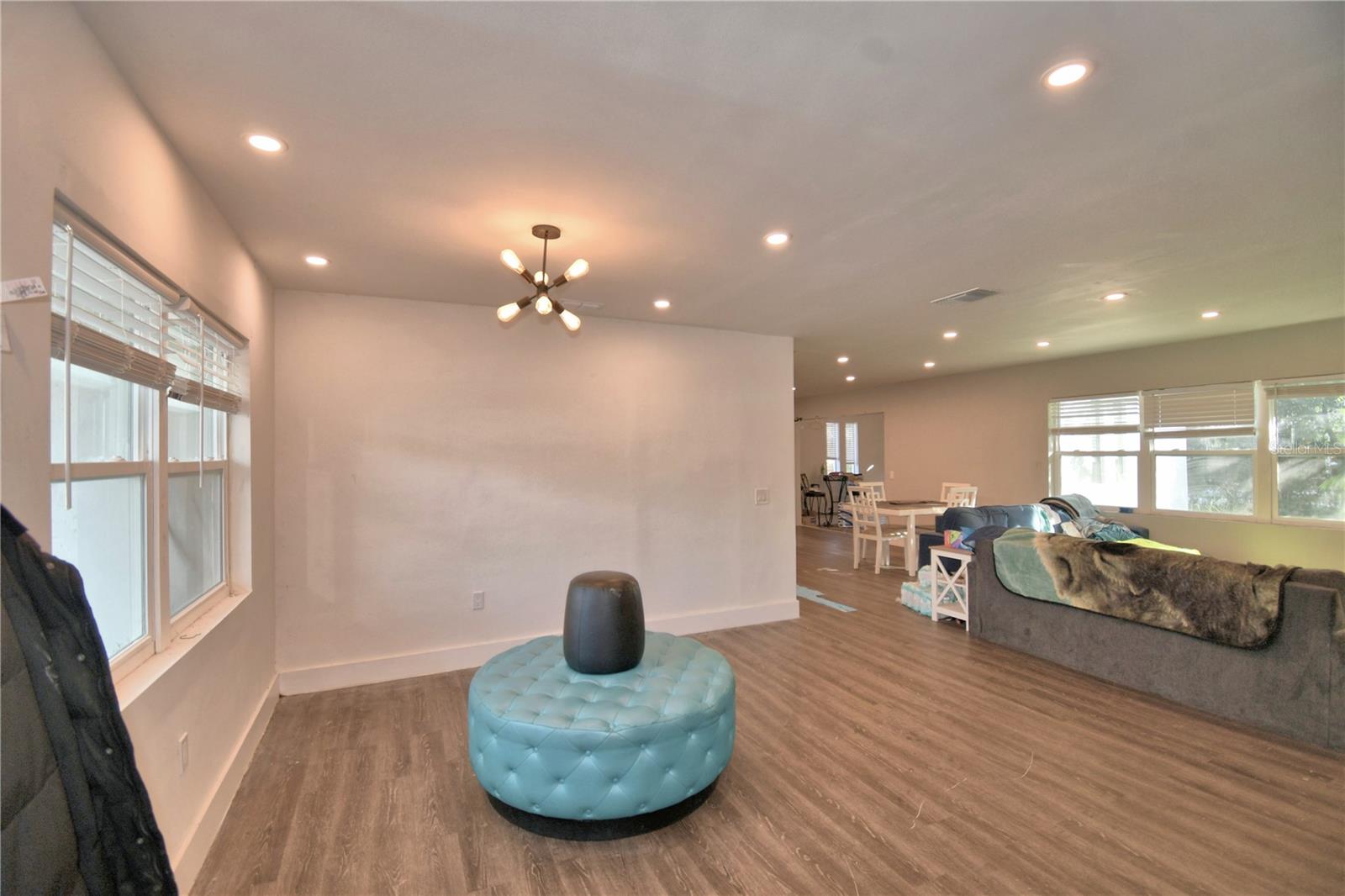 Image 4 of 36 For 112 Paine Drive