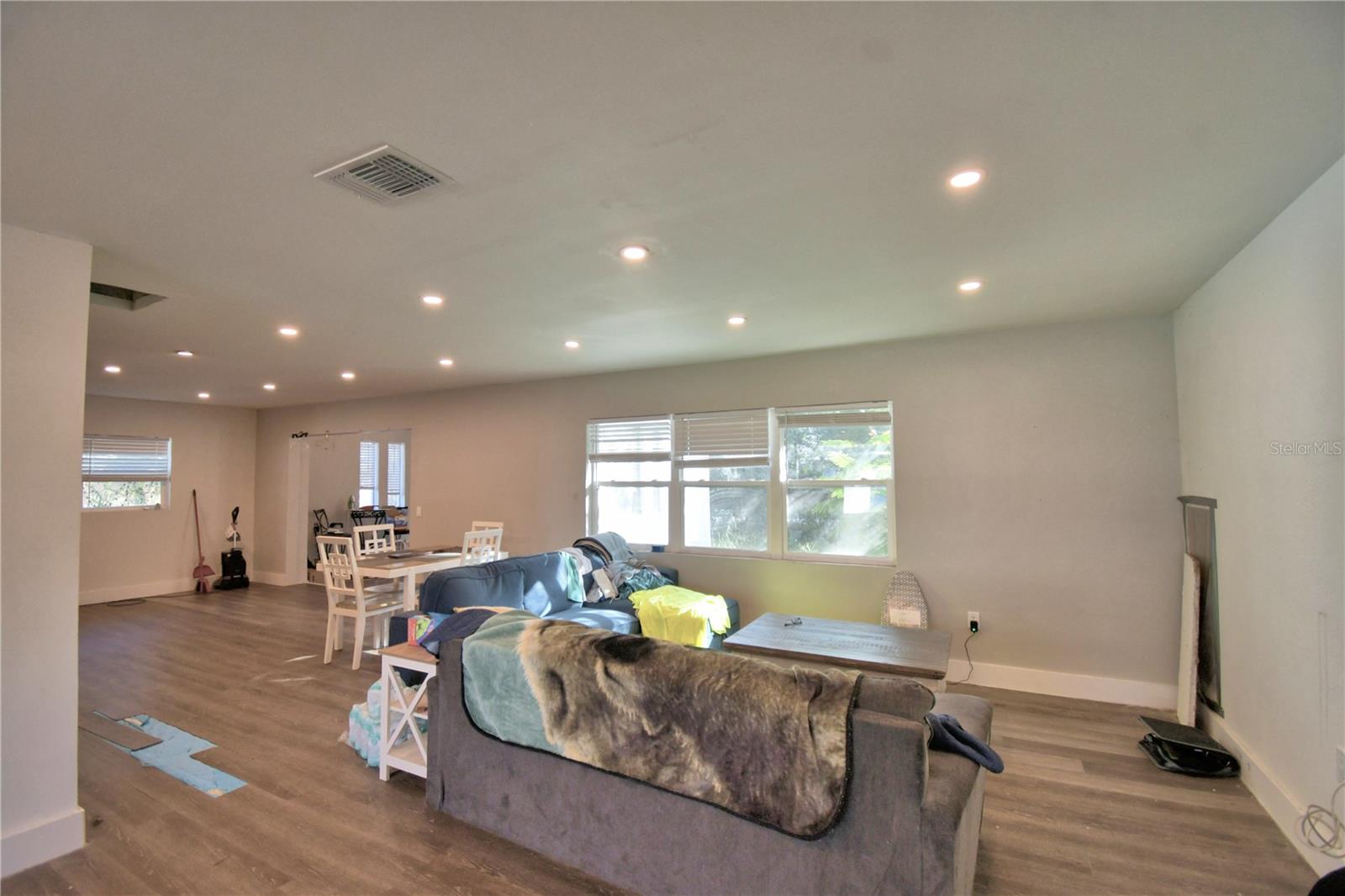 Image 5 of 36 For 112 Paine Drive