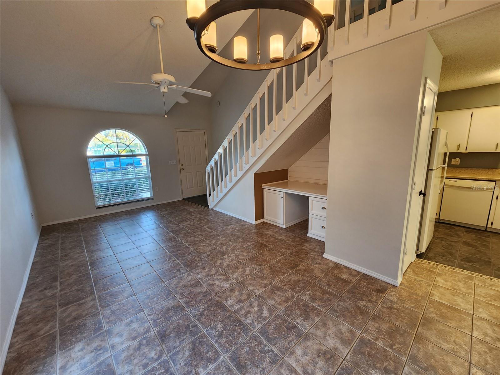 Image 4 of 32 For 2109 Sandy Hook