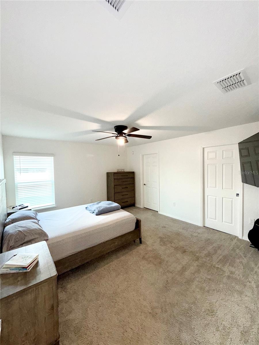 Image 18 of 26 For 4448 Reding Way