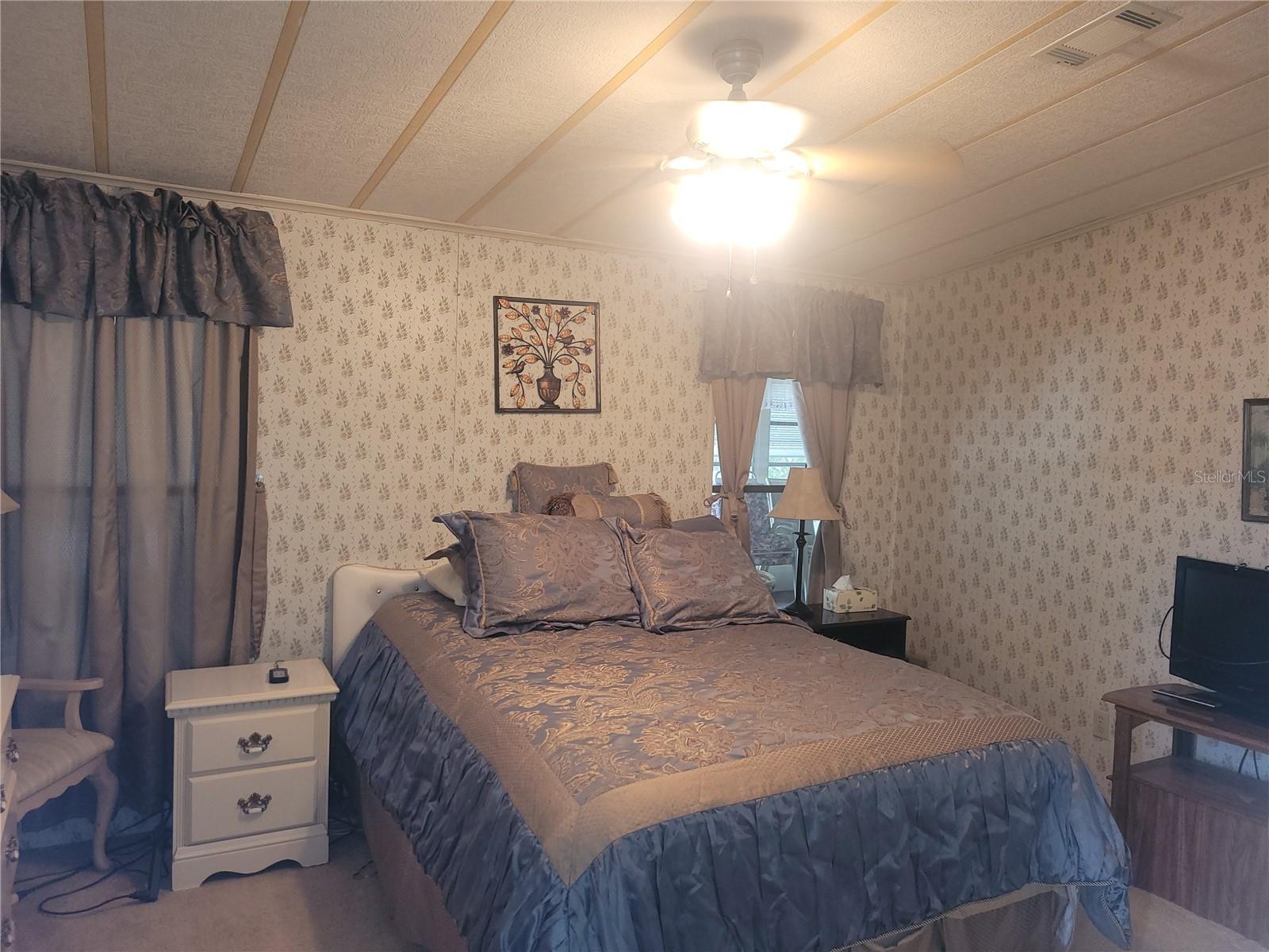 Image 11 of 40 For 3027 Galaxy Lane