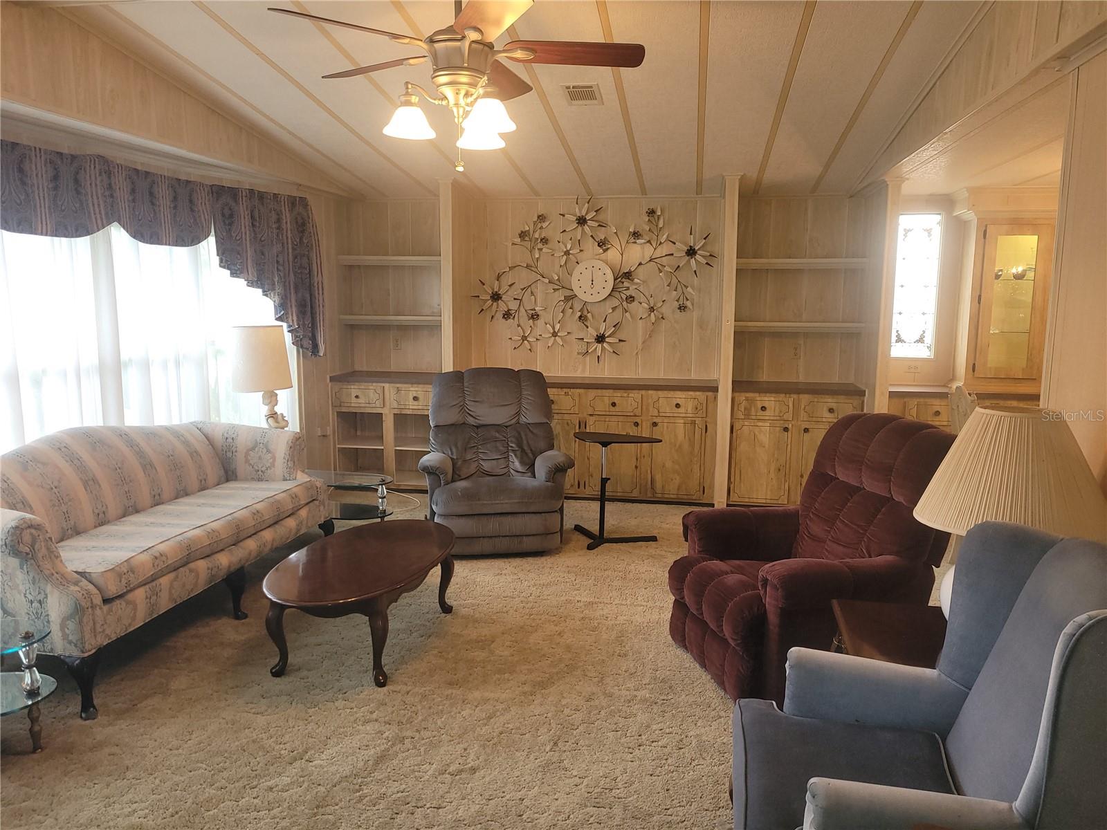 Image 24 of 40 For 3027 Galaxy Lane