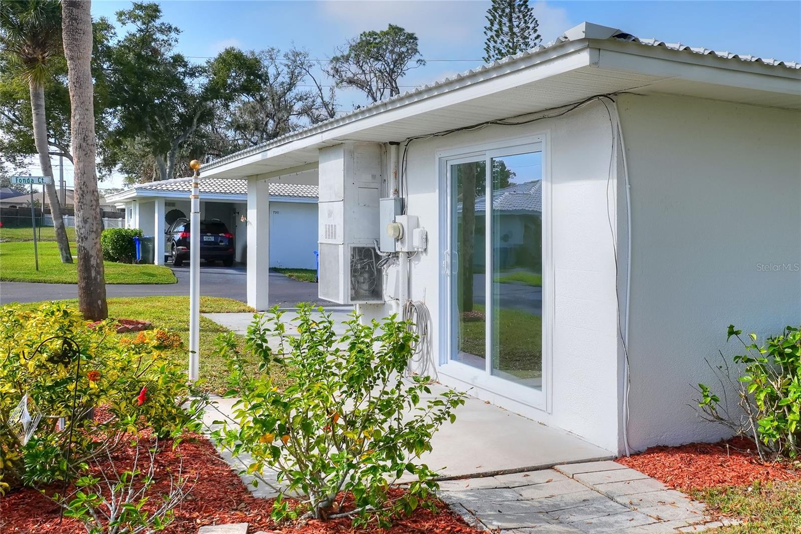 Image 11 of 38 For 719 Fonda Court