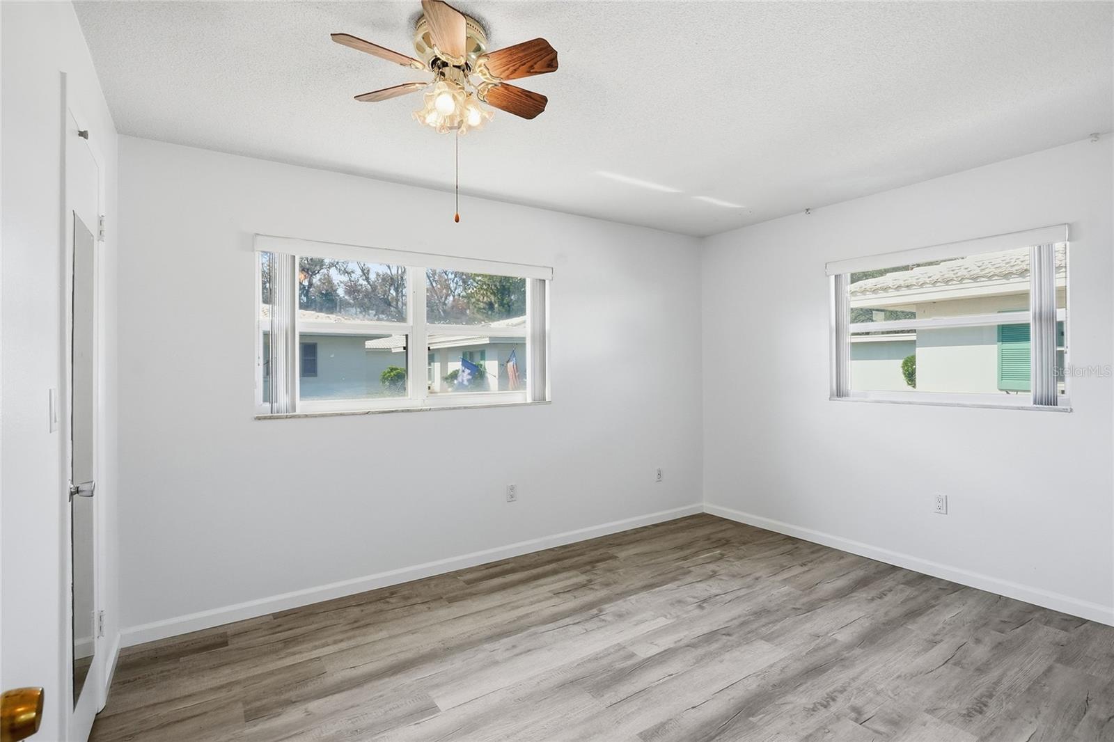 Image 24 of 38 For 719 Fonda Court