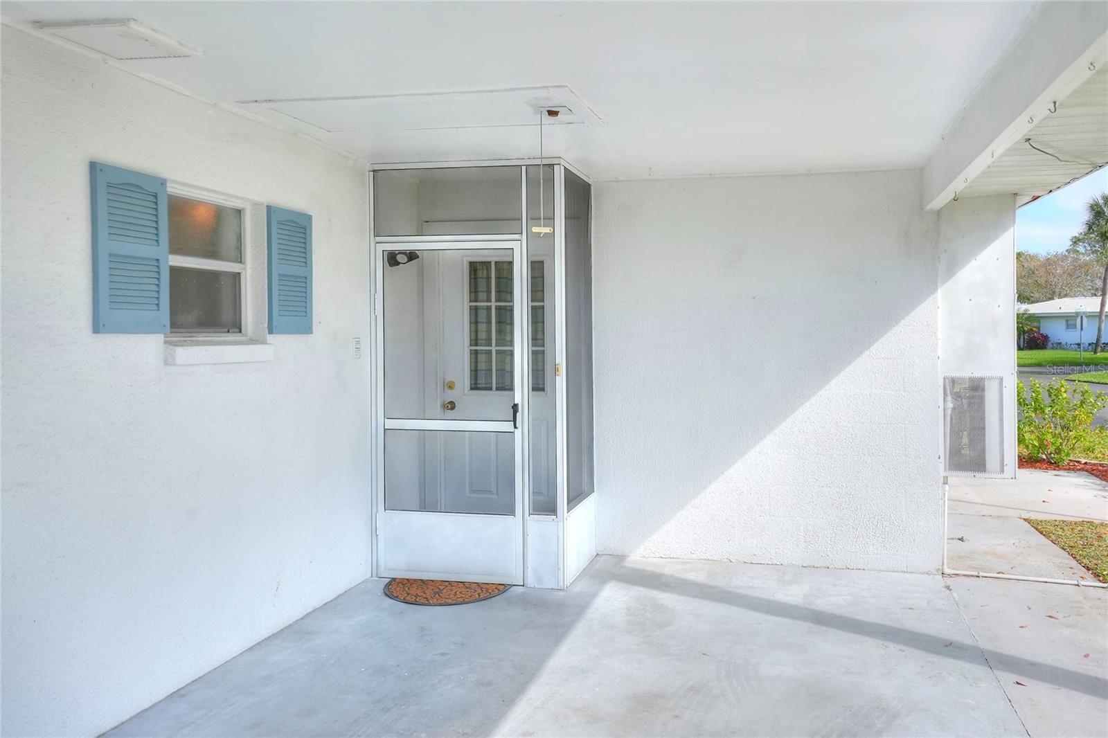 Image 25 of 38 For 719 Fonda Court