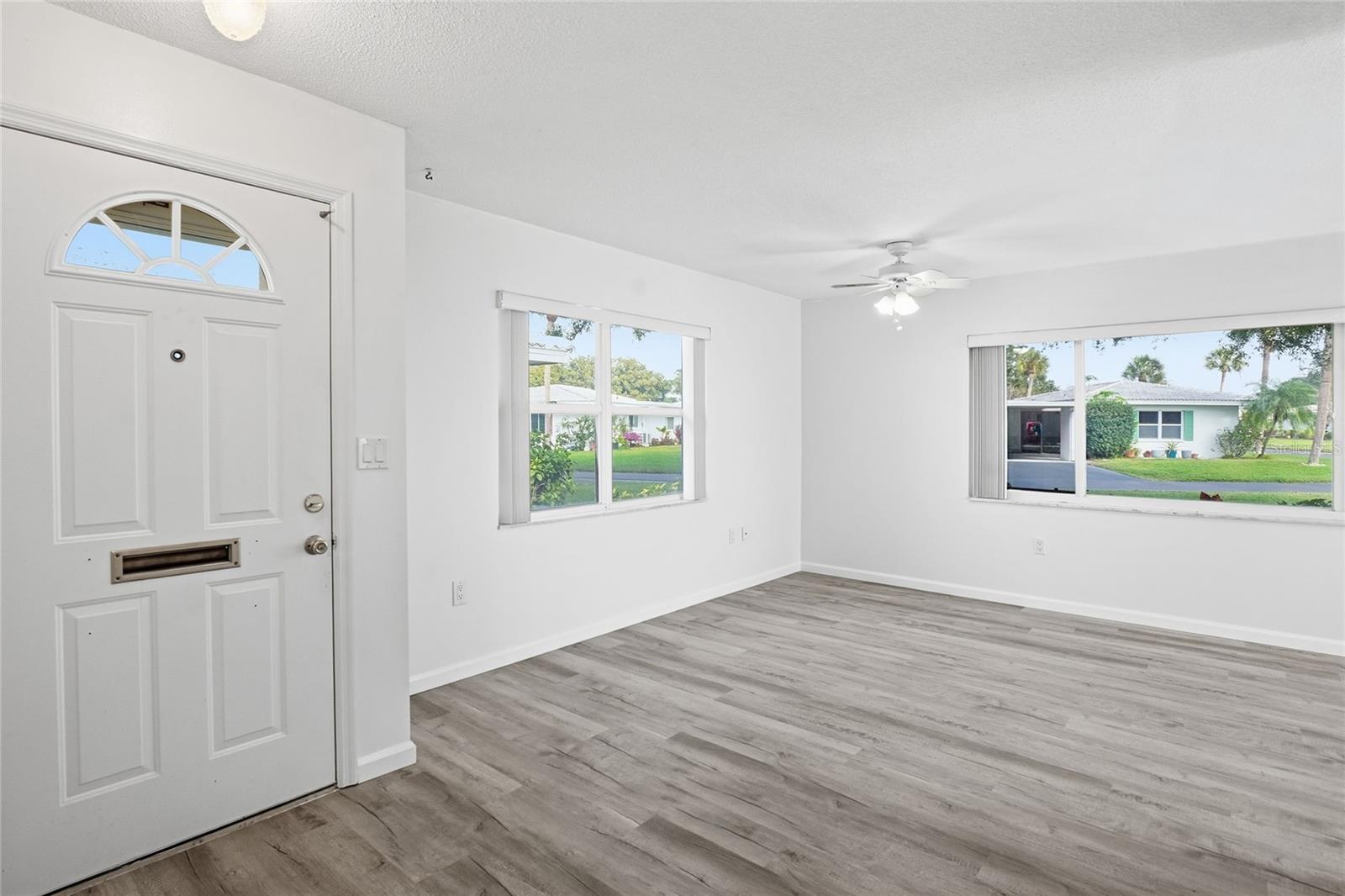 Image 9 of 38 For 719 Fonda Court