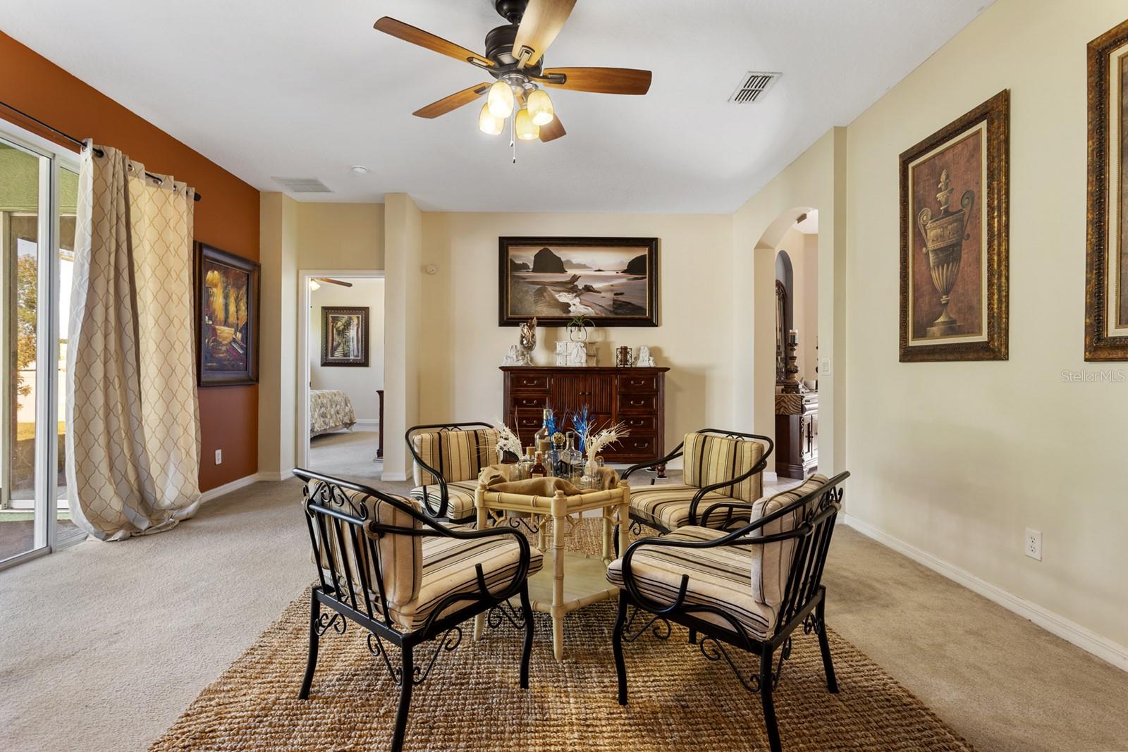 Image 10 of 52 For 279 Brookshire Drive