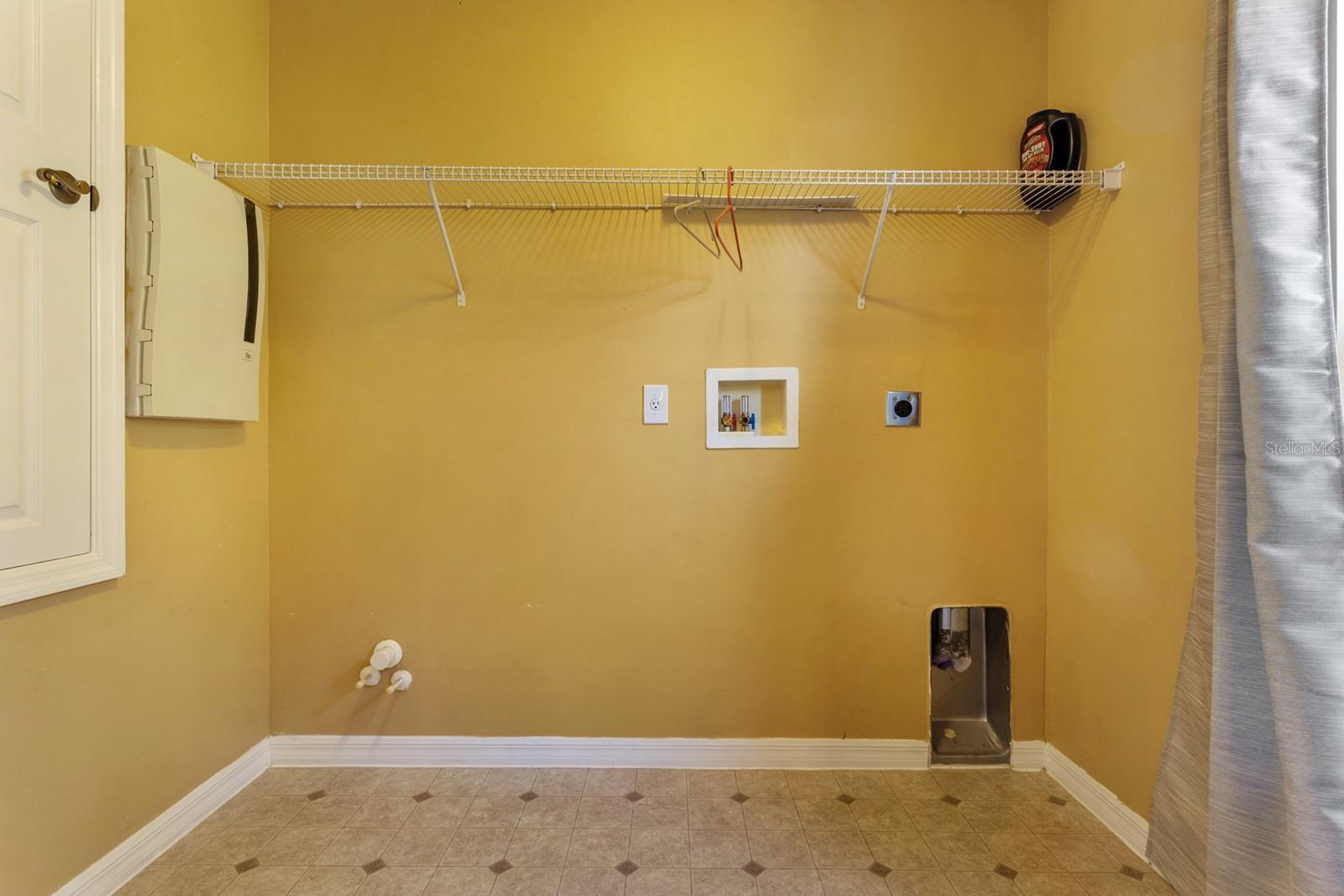 Image 28 of 52 For 279 Brookshire Drive