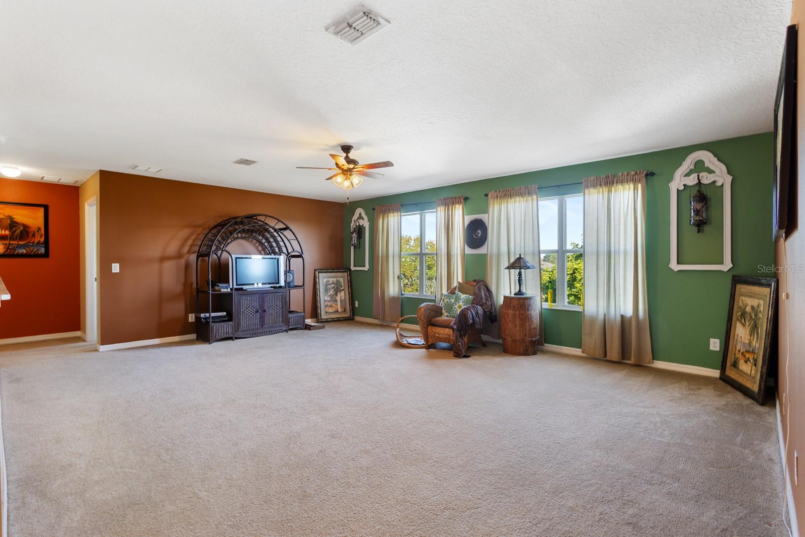 Image 30 of 52 For 279 Brookshire Drive