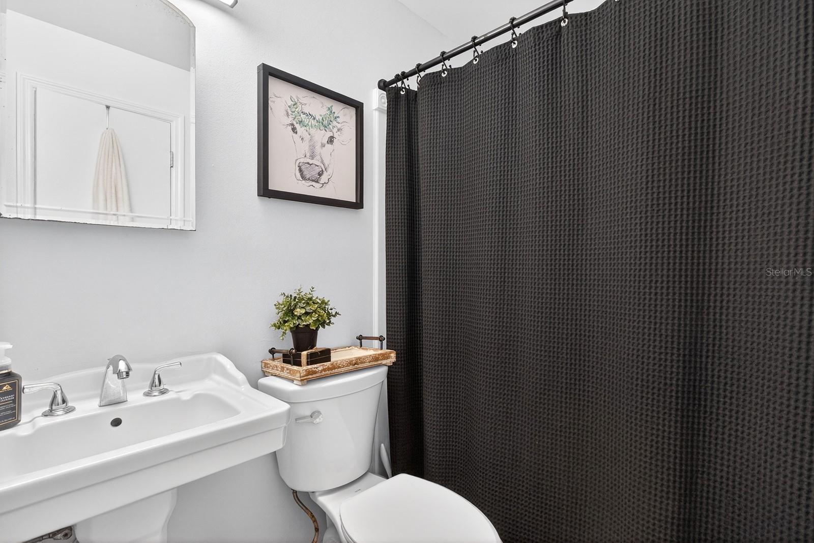 Image 17 of 30 For 2804 Kathryn Avenue