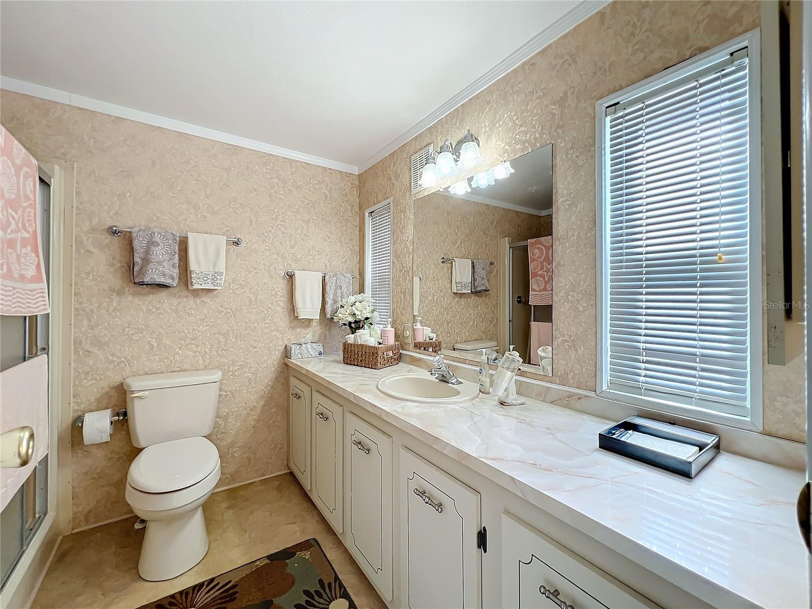 Image 22 of 44 For 6336 Bayberry Blvd Ne