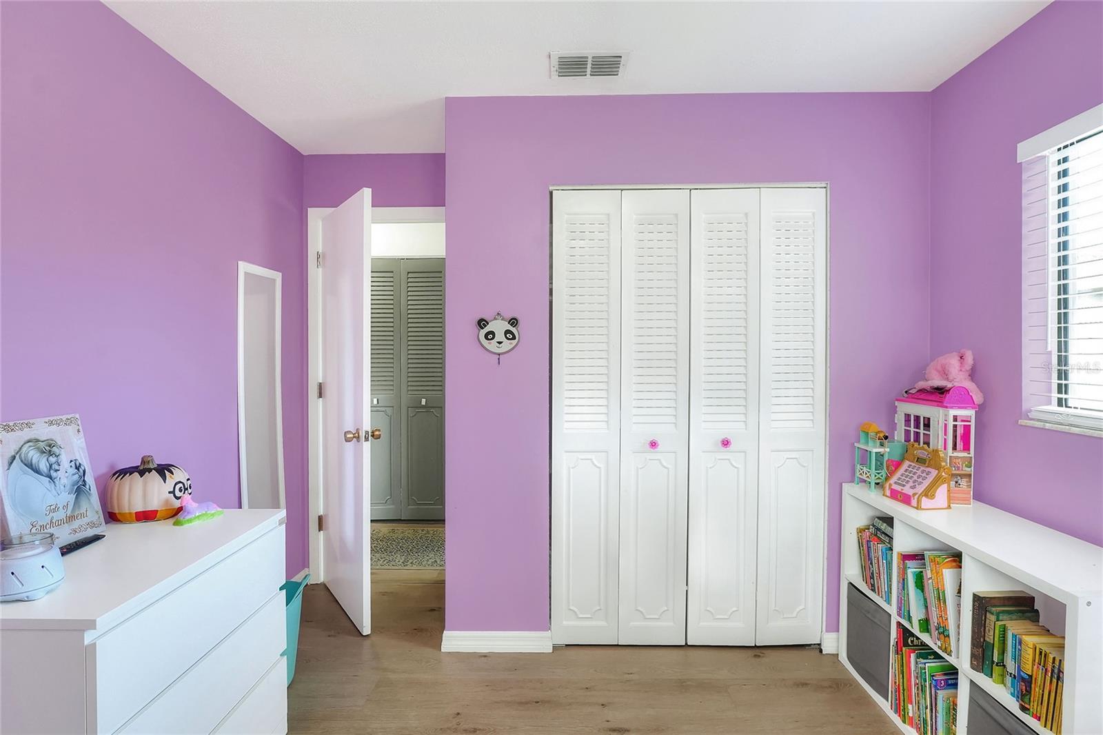 Image 24 of 41 For 3830 Bent Tree Loop E