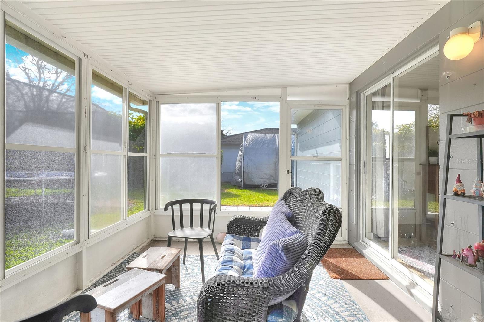 Image 25 of 41 For 3830 Bent Tree Loop E