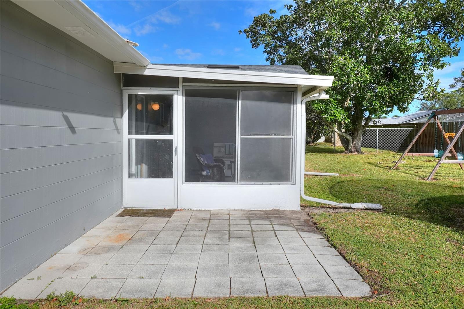 Image 29 of 41 For 3830 Bent Tree Loop E