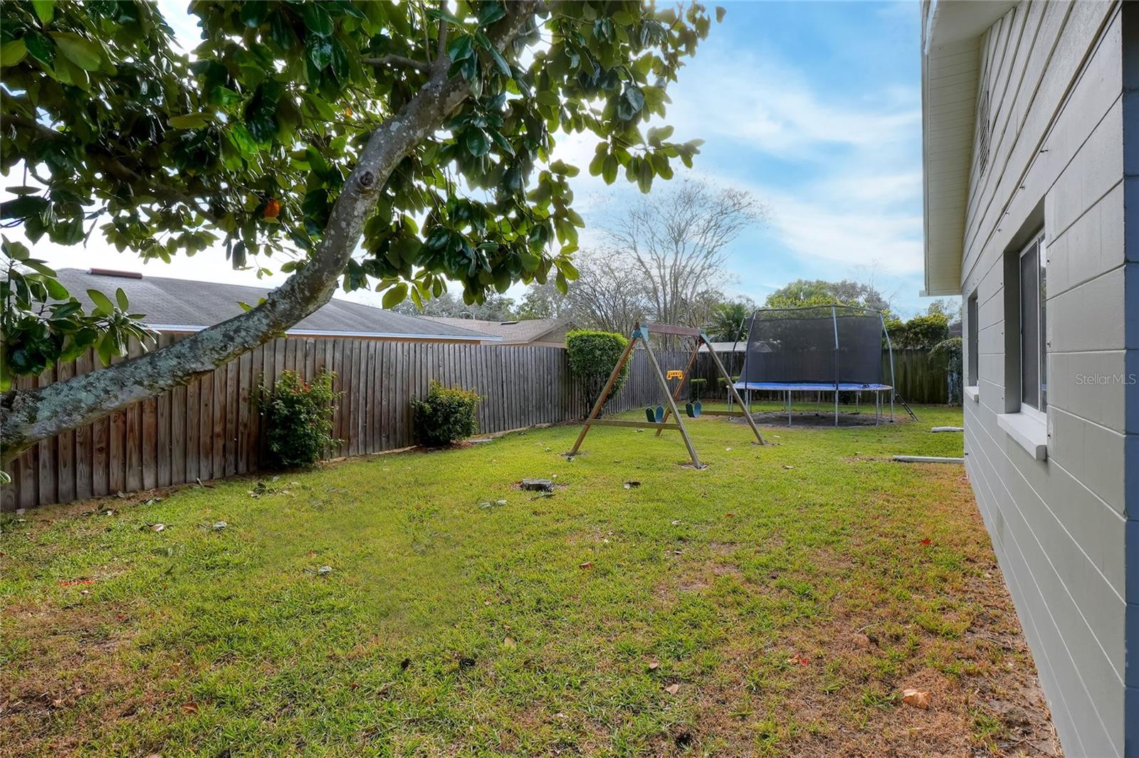 Image 34 of 41 For 3830 Bent Tree Loop E