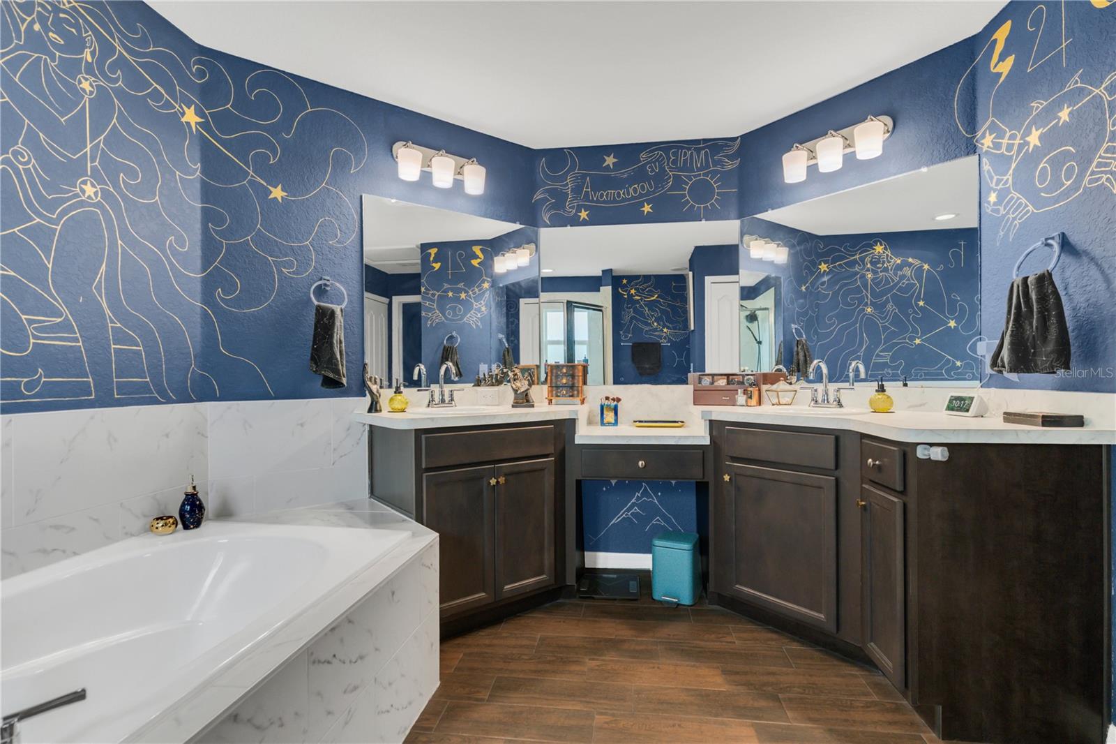 Image 20 of 39 For 1895 Thompson Preserve Boulevard