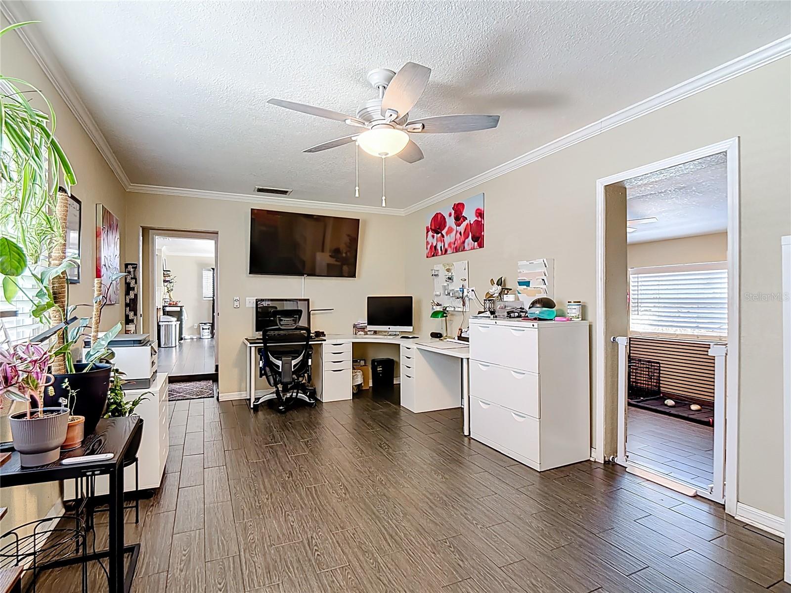 Image 19 of 52 For 5811 Sawyer Road