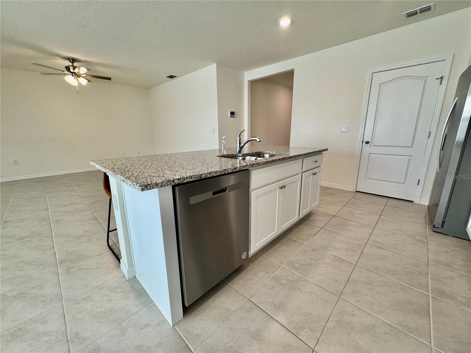 Image 3 of 31 For 1530 Ridgeback Lane