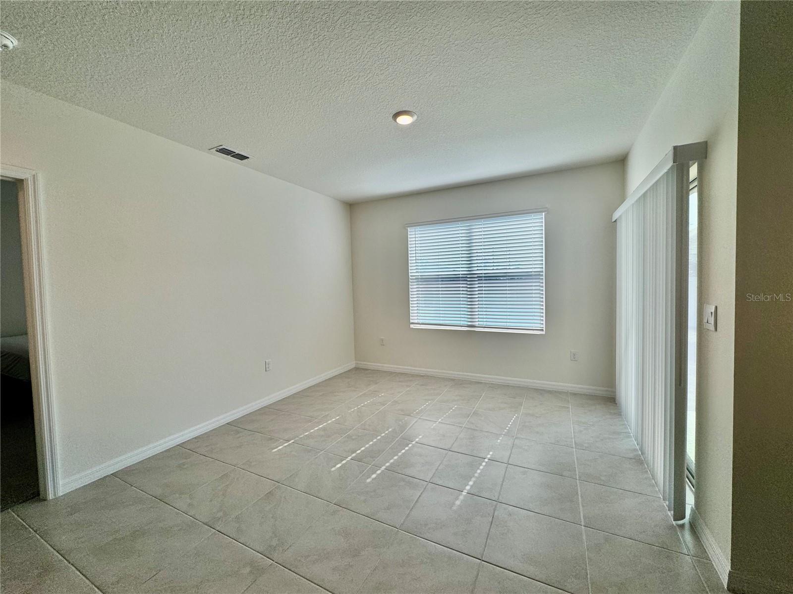 Image 8 of 31 For 1530 Ridgeback Lane