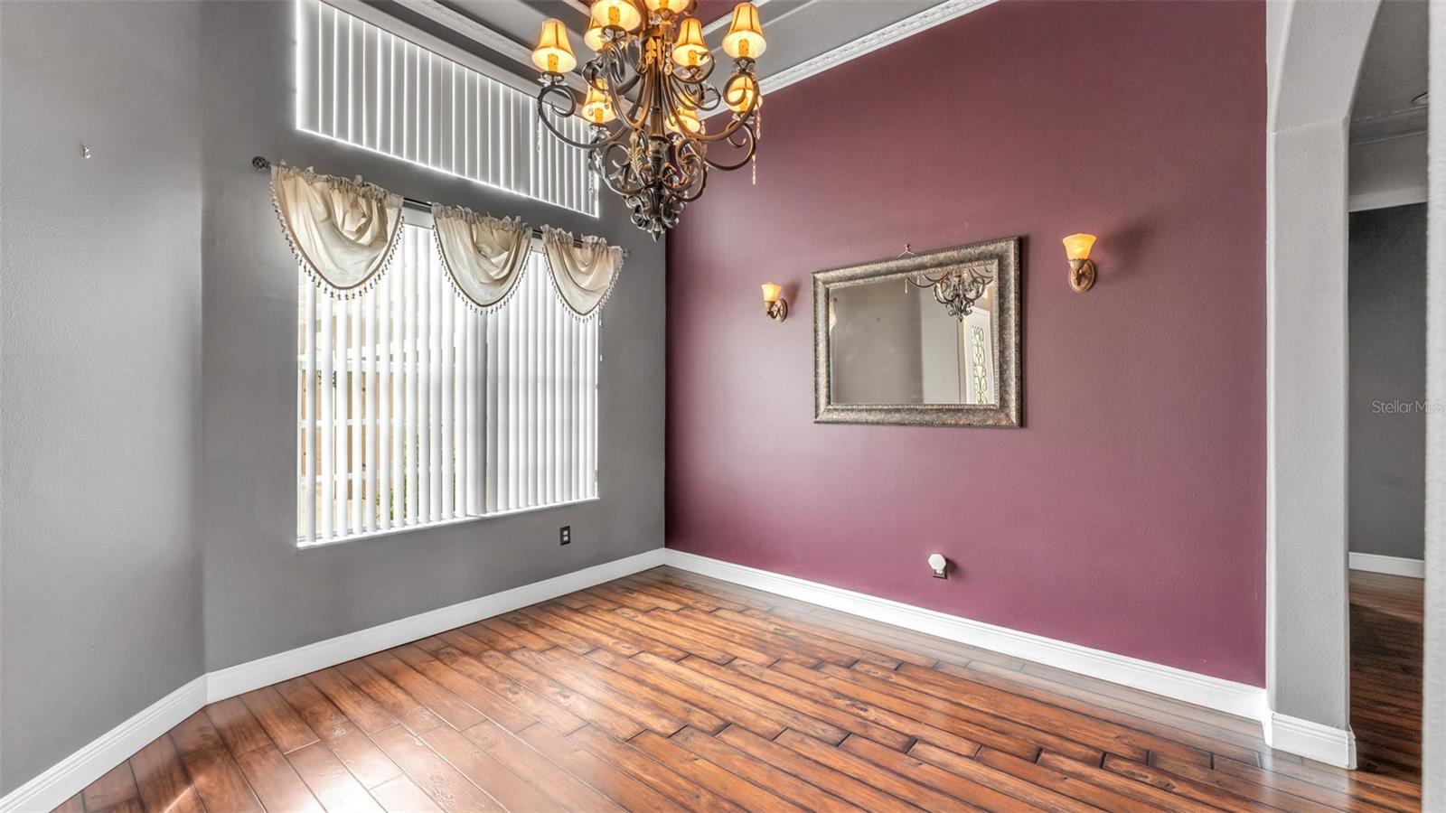 Image 6 of 76 For 1210 Facet View Way