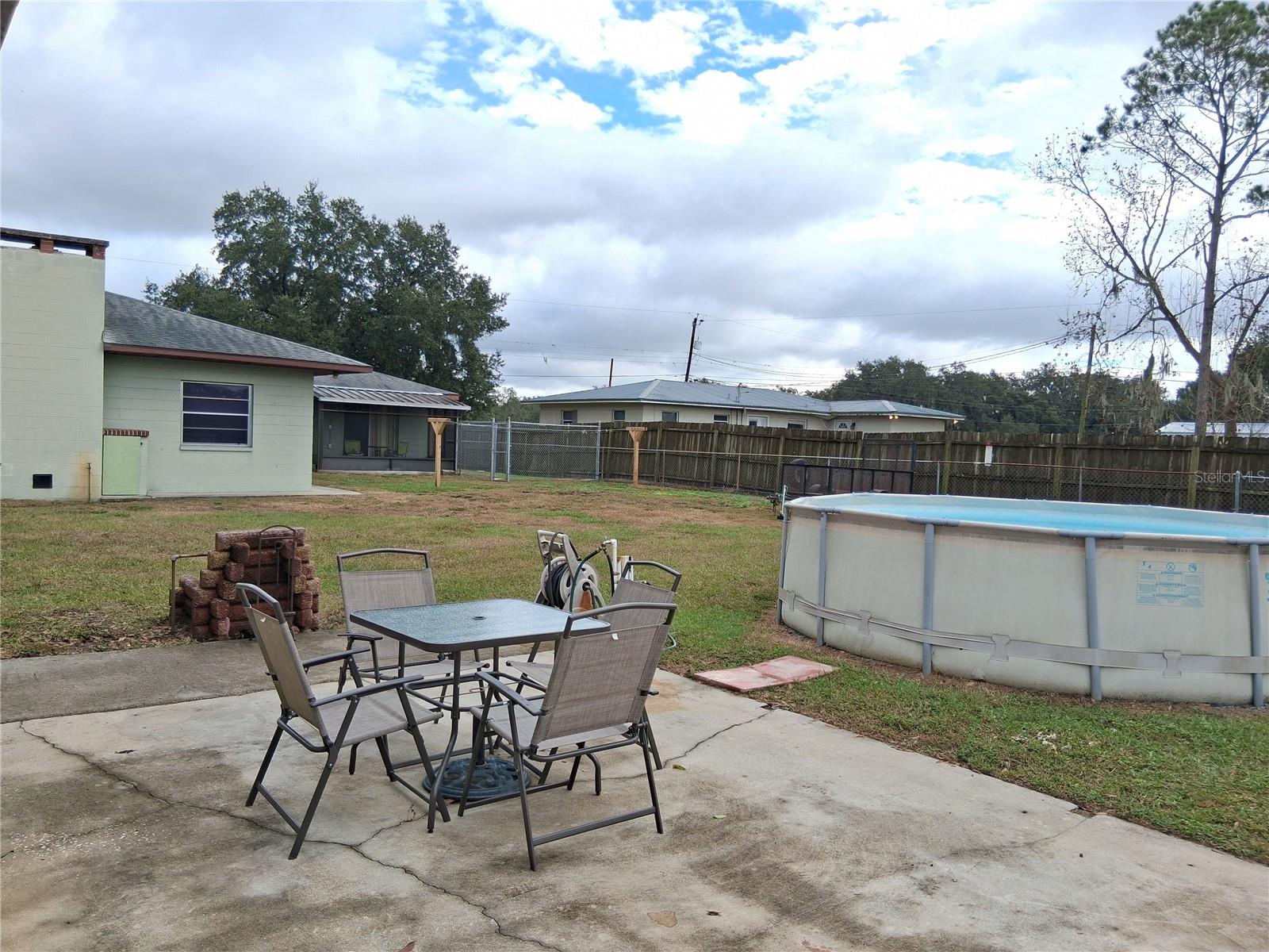 Image 12 of 51 For 522 Alderman Road