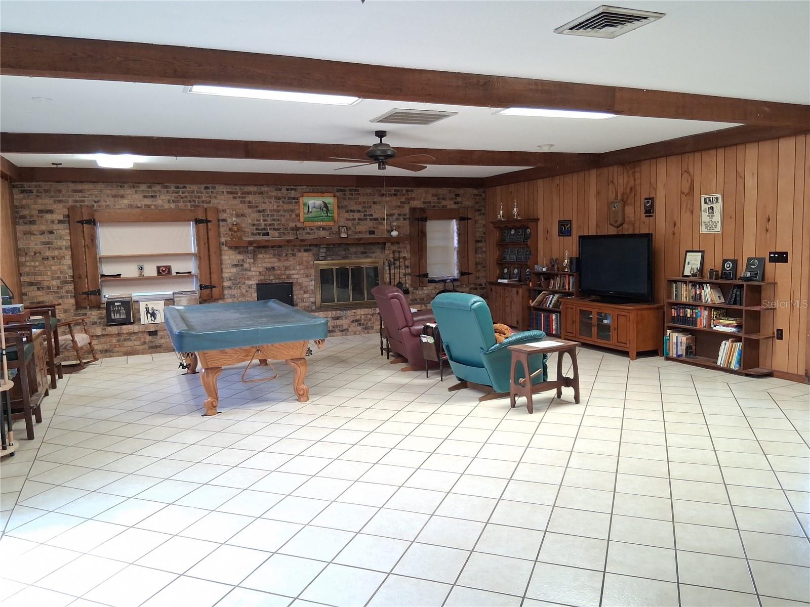 Image 15 of 51 For 522 Alderman Road