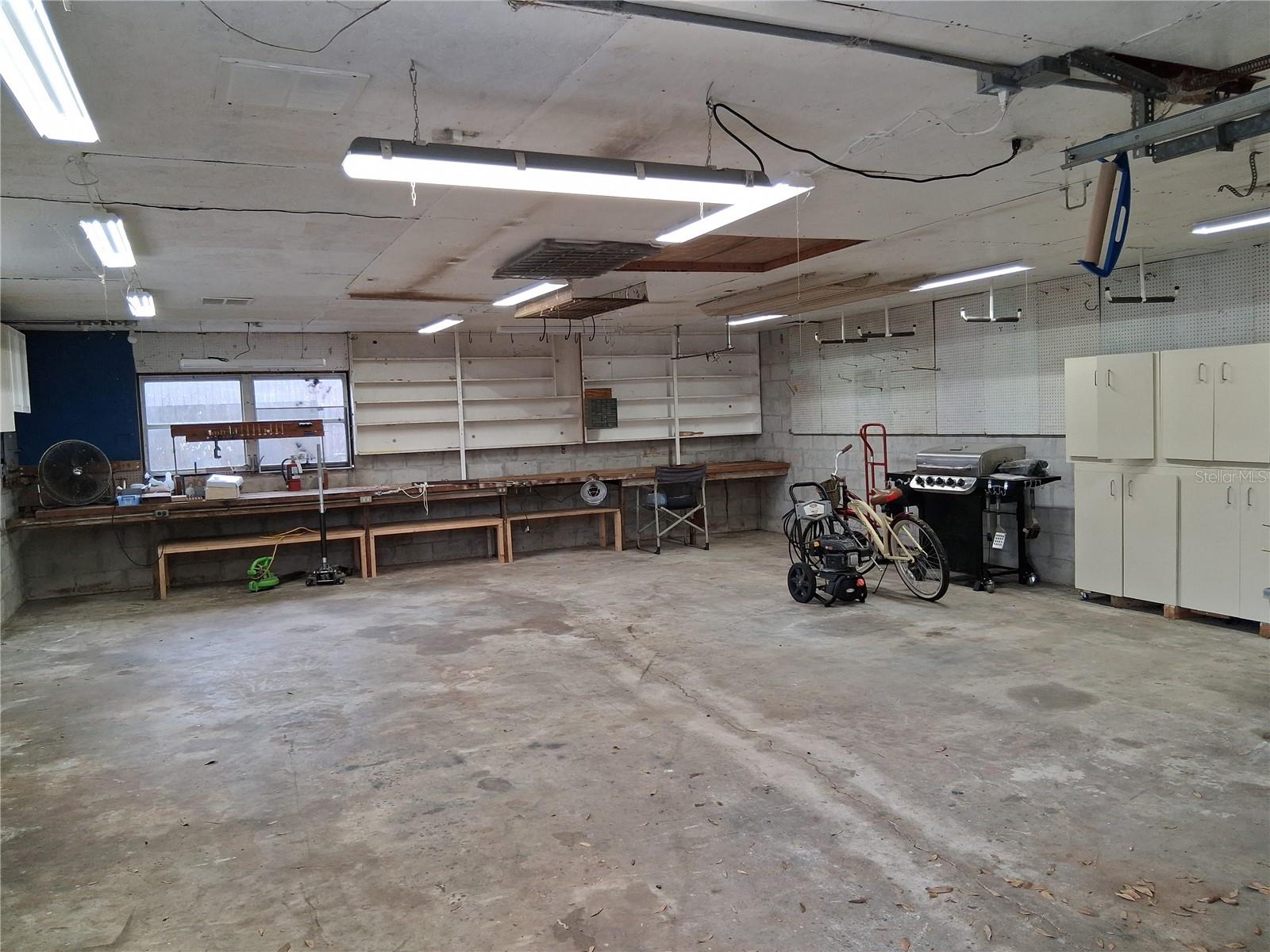 Image 5 of 51 For 522 Alderman Road