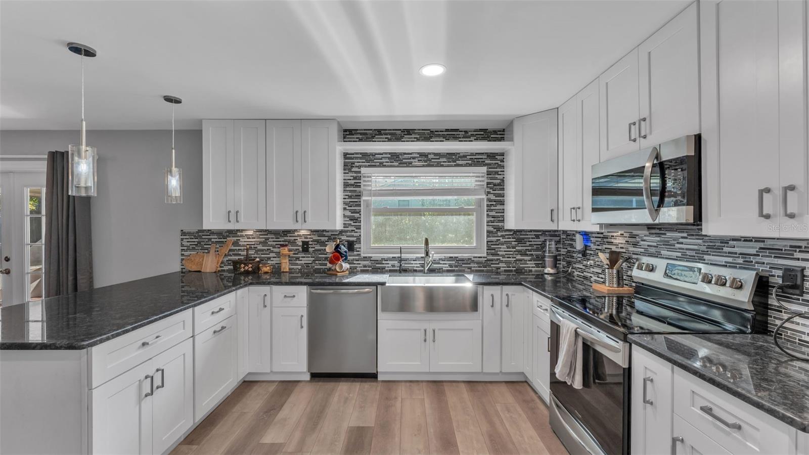 Image 10 of 32 For 1927 Kimball Court S