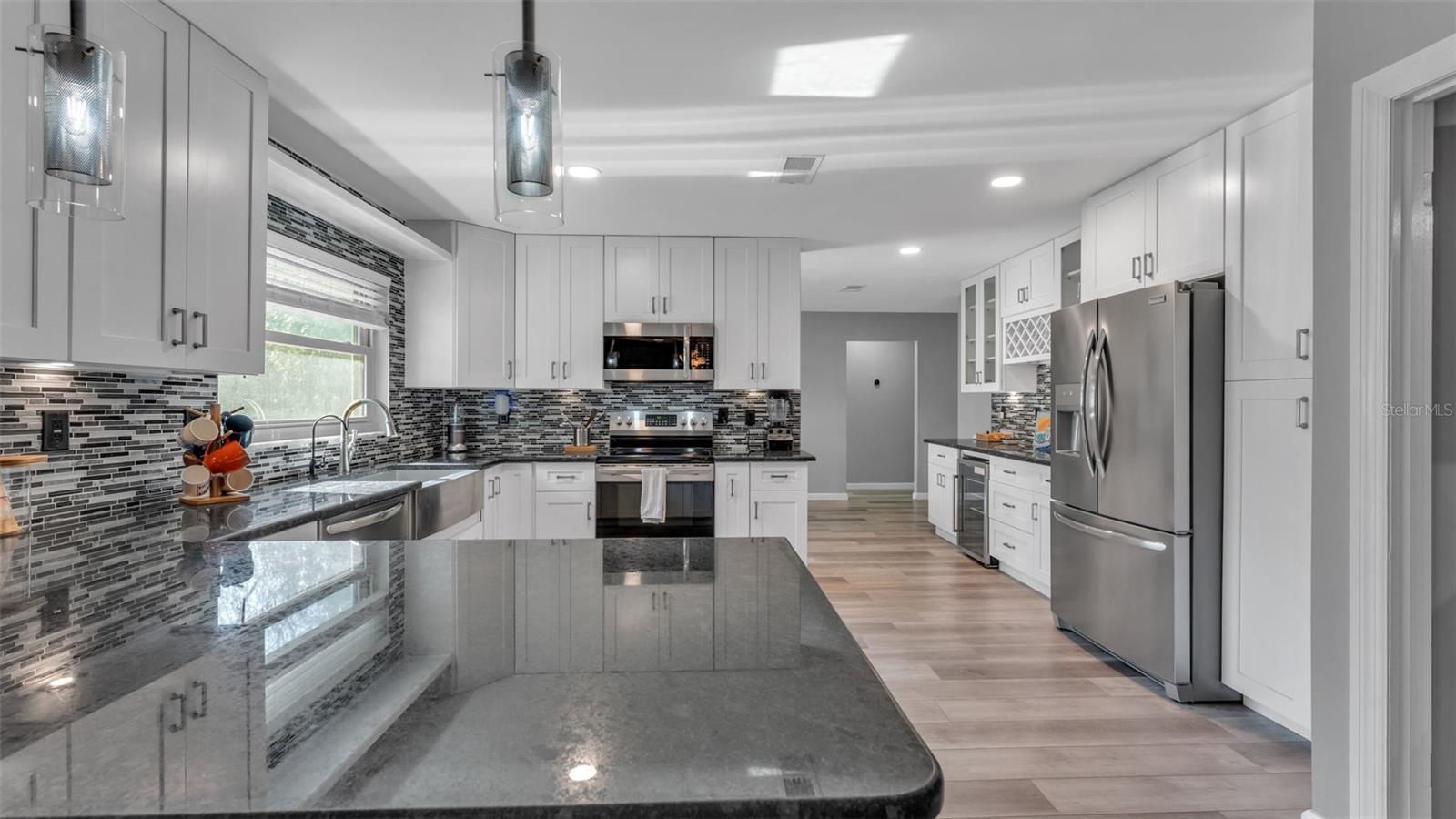 Image 13 of 32 For 1927 Kimball Court S