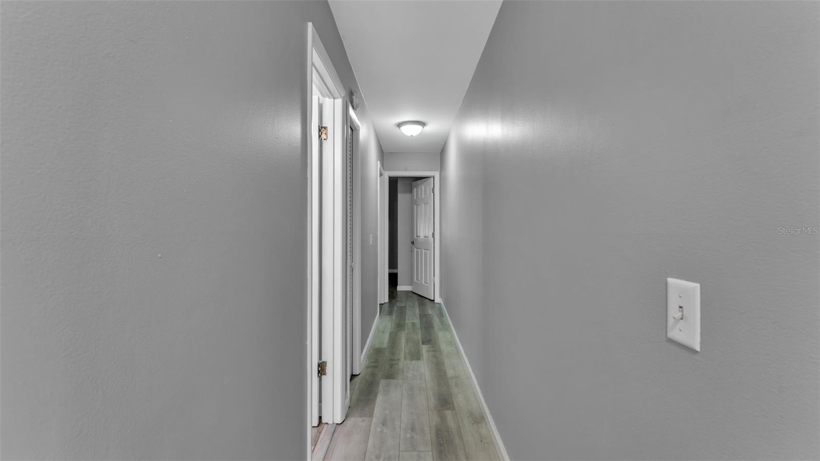 Image 24 of 32 For 1927 Kimball Court S