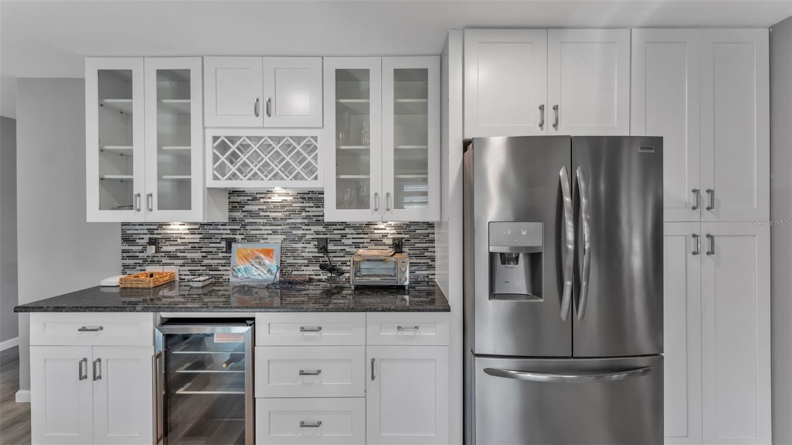 Image 9 of 32 For 1927 Kimball Court S