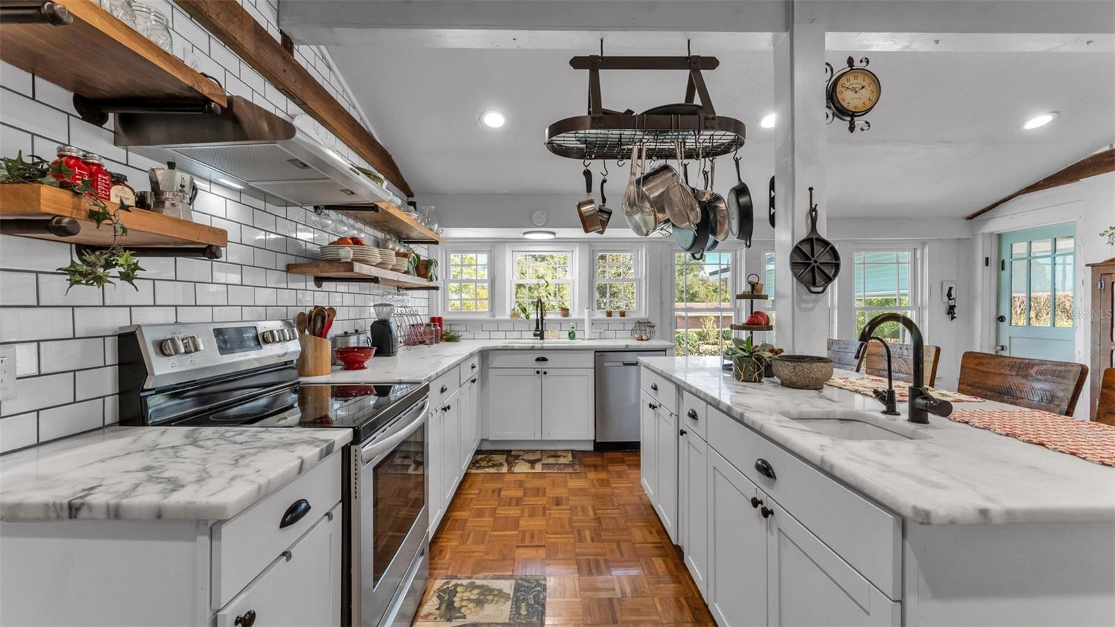 Image 12 of 57 For 2022 Lake Miriam Drive