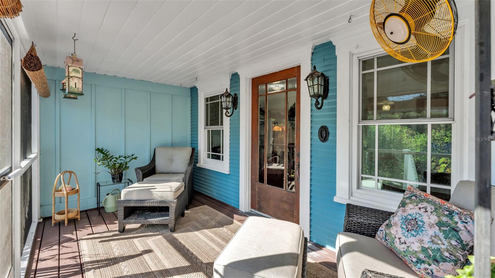 Image 41 of 57 For 2022 Lake Miriam Drive