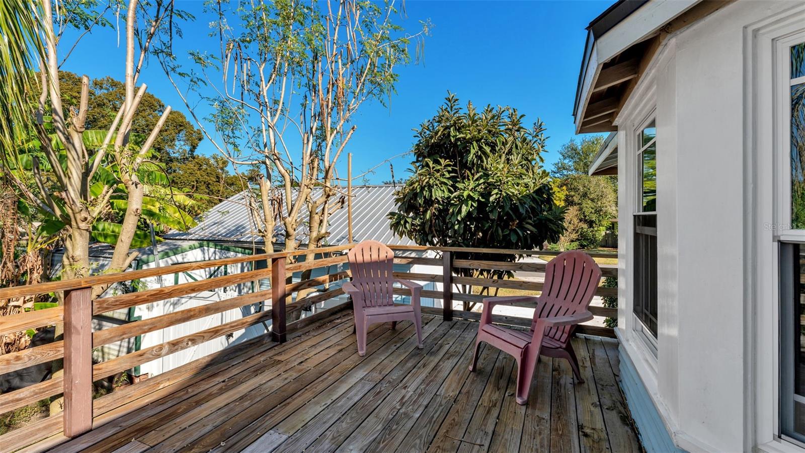 Image 43 of 57 For 2022 Lake Miriam Drive