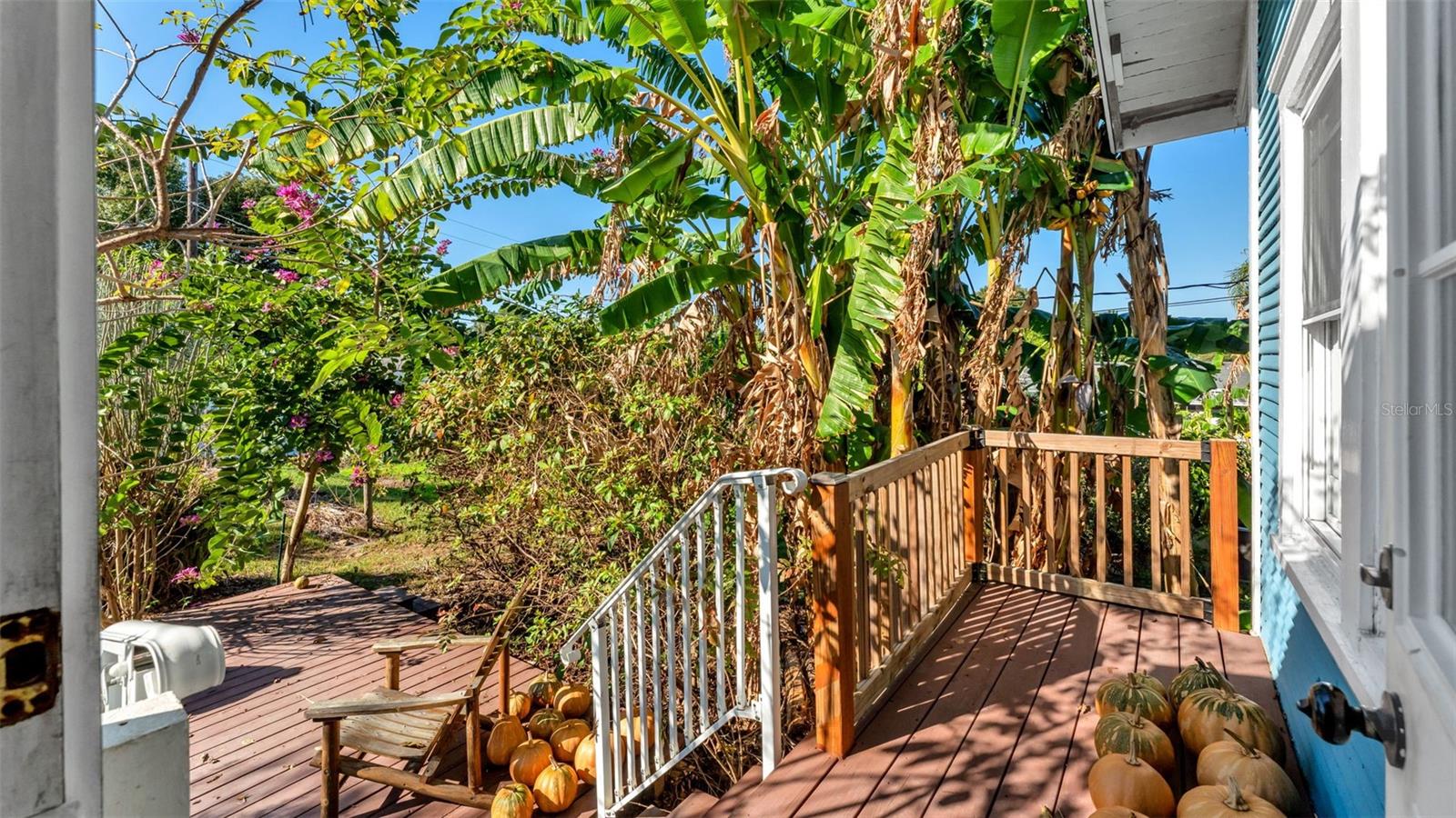 Image 46 of 57 For 2022 Lake Miriam Drive