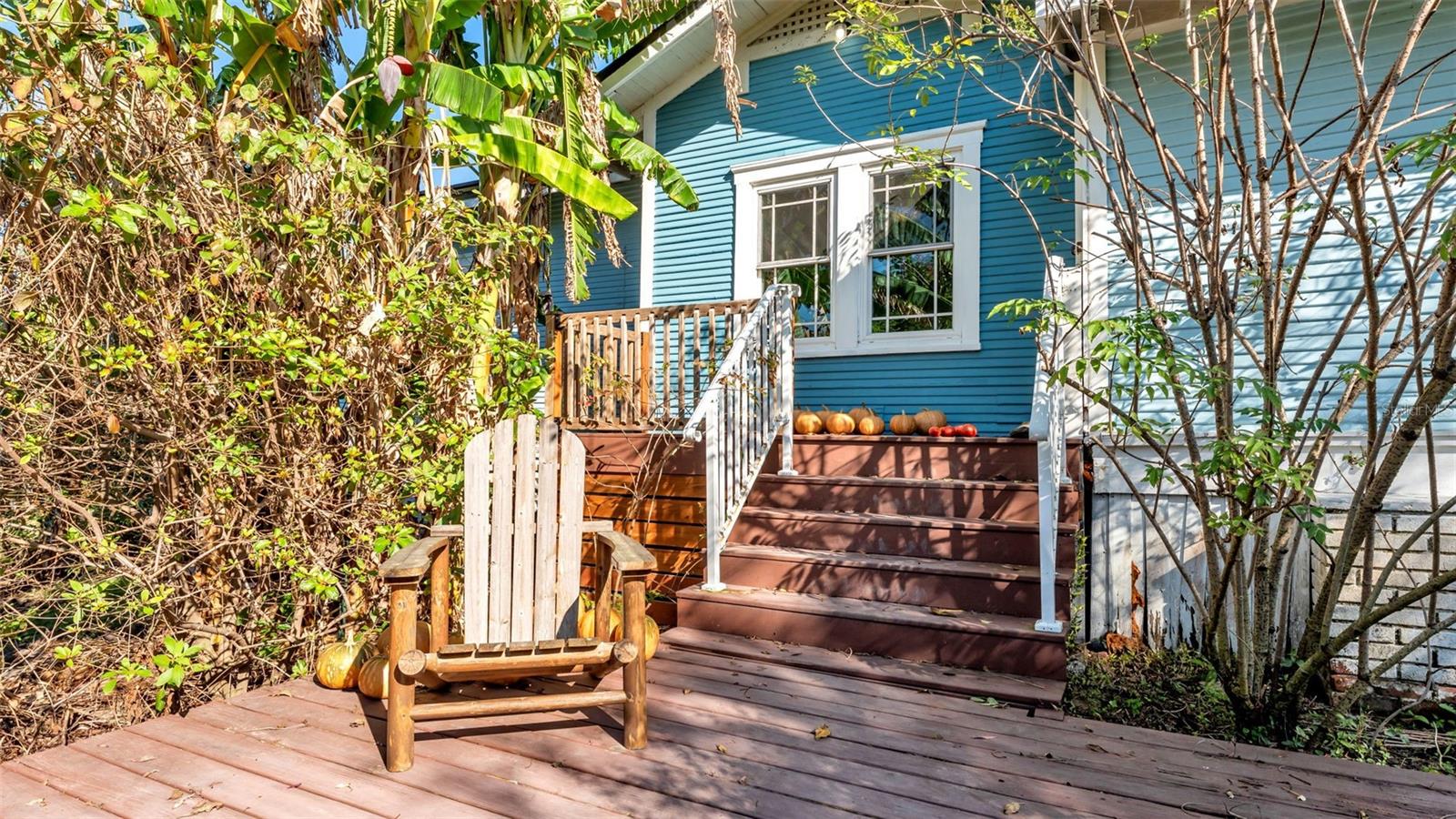 Image 47 of 57 For 2022 Lake Miriam Drive