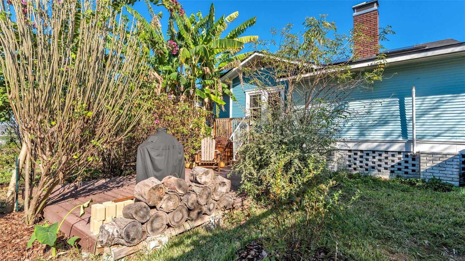 Image 48 of 57 For 2022 Lake Miriam Drive