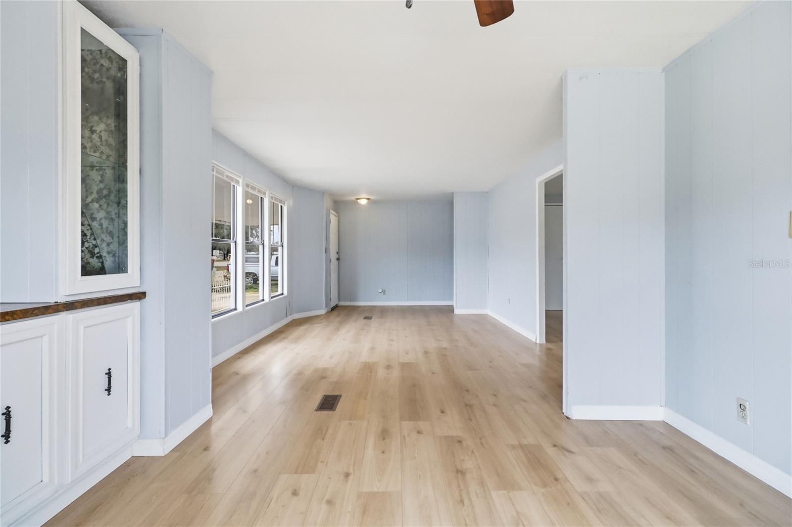 Image 12 of 40 For 419 Sunrise Boulevard