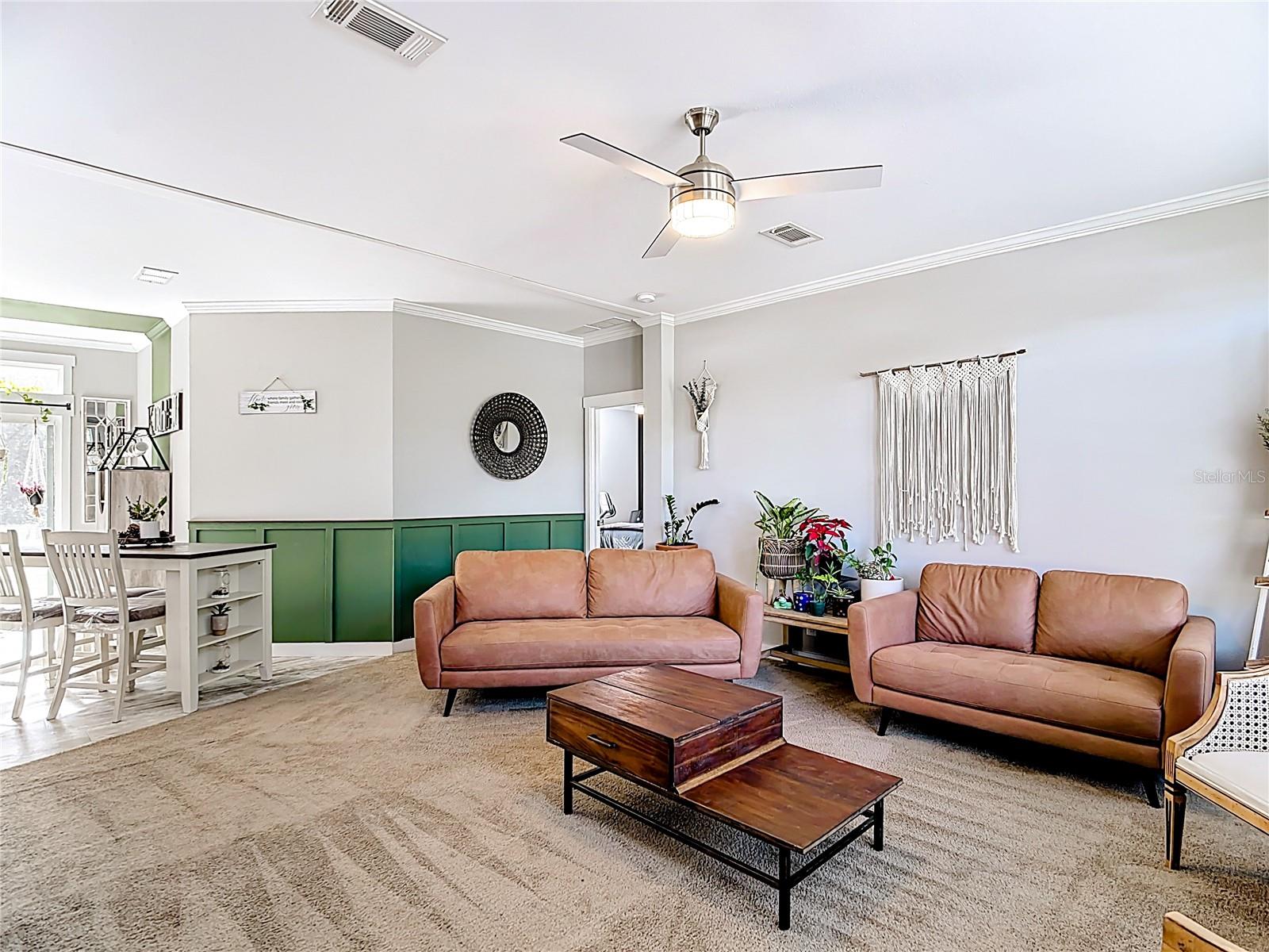 Image 4 of 60 For 1554 Lunn Woods Trail