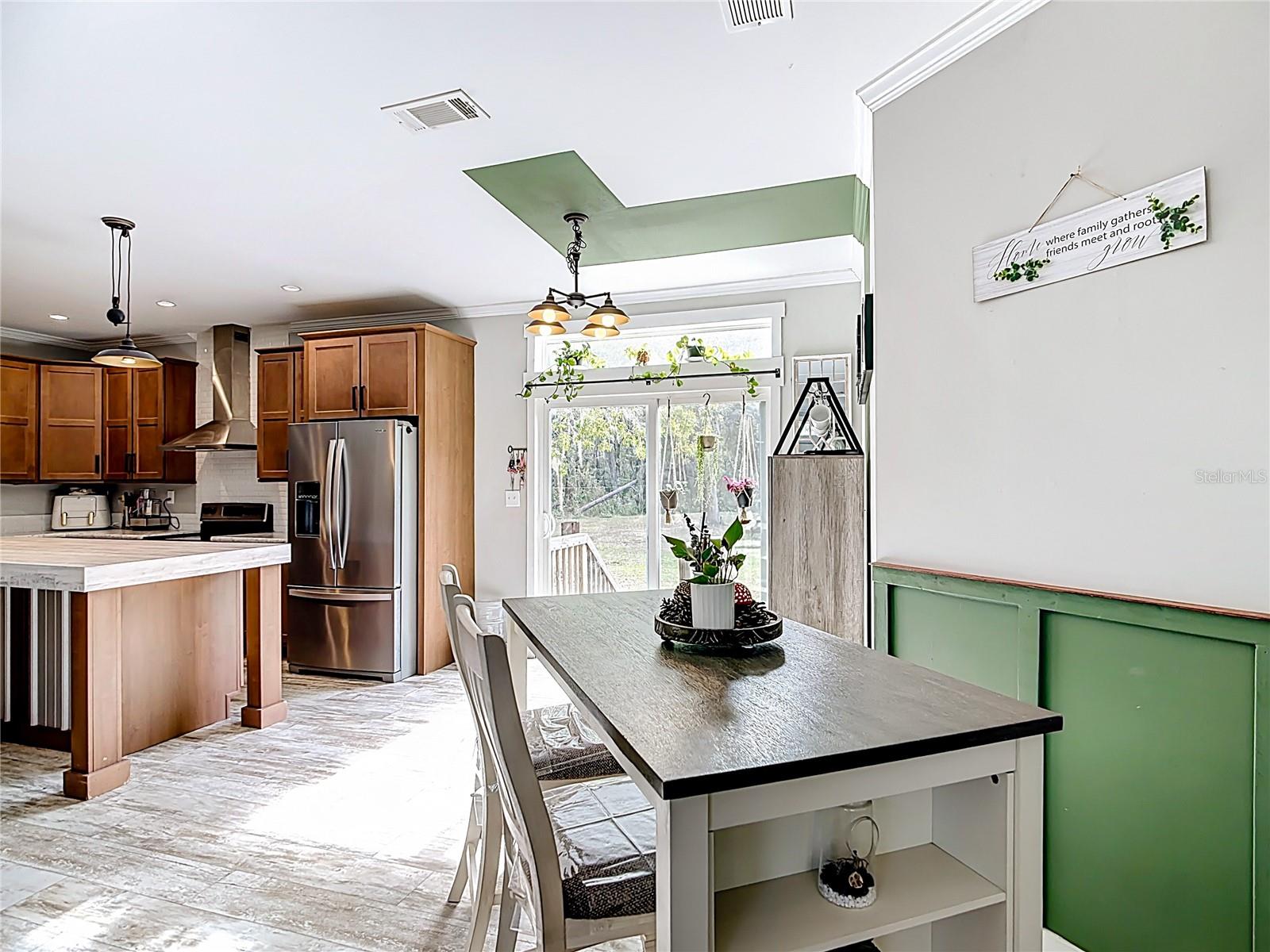 Image 9 of 60 For 1554 Lunn Woods Trail