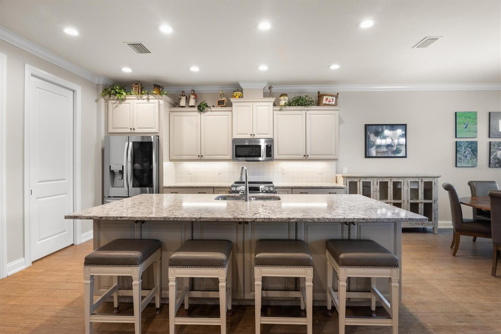 Image 3 of 71 For 7838 Lake James Boulevard