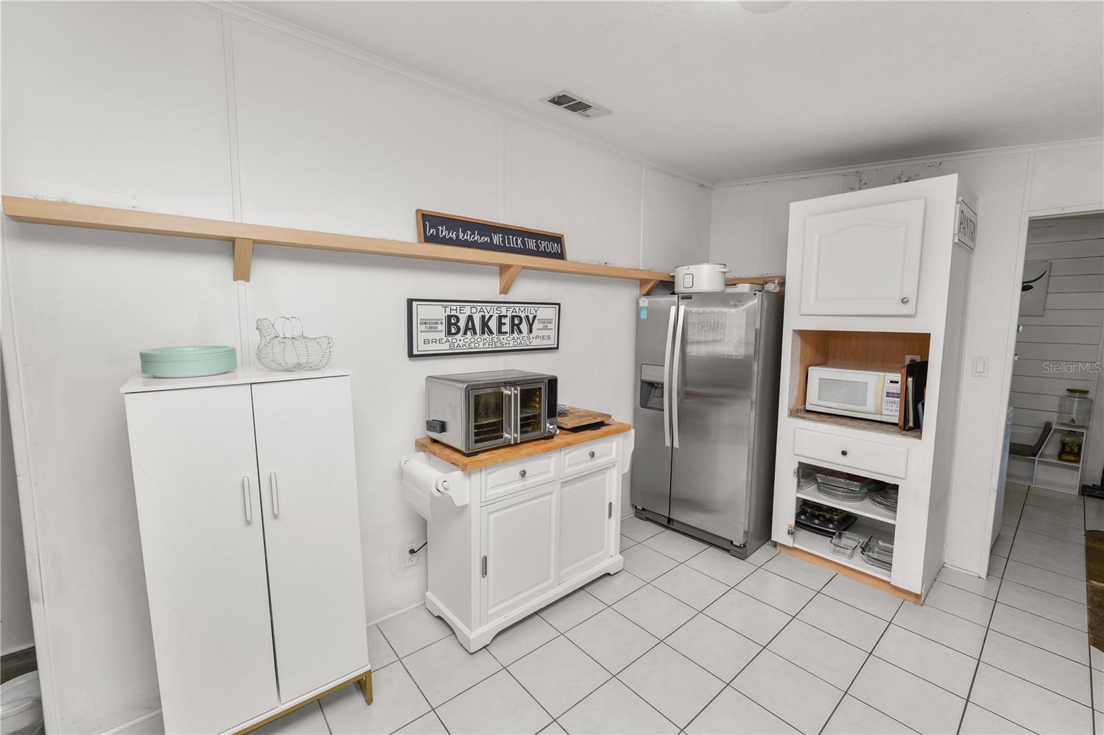 Image 11 of 56 For 11516 Tuten Loop