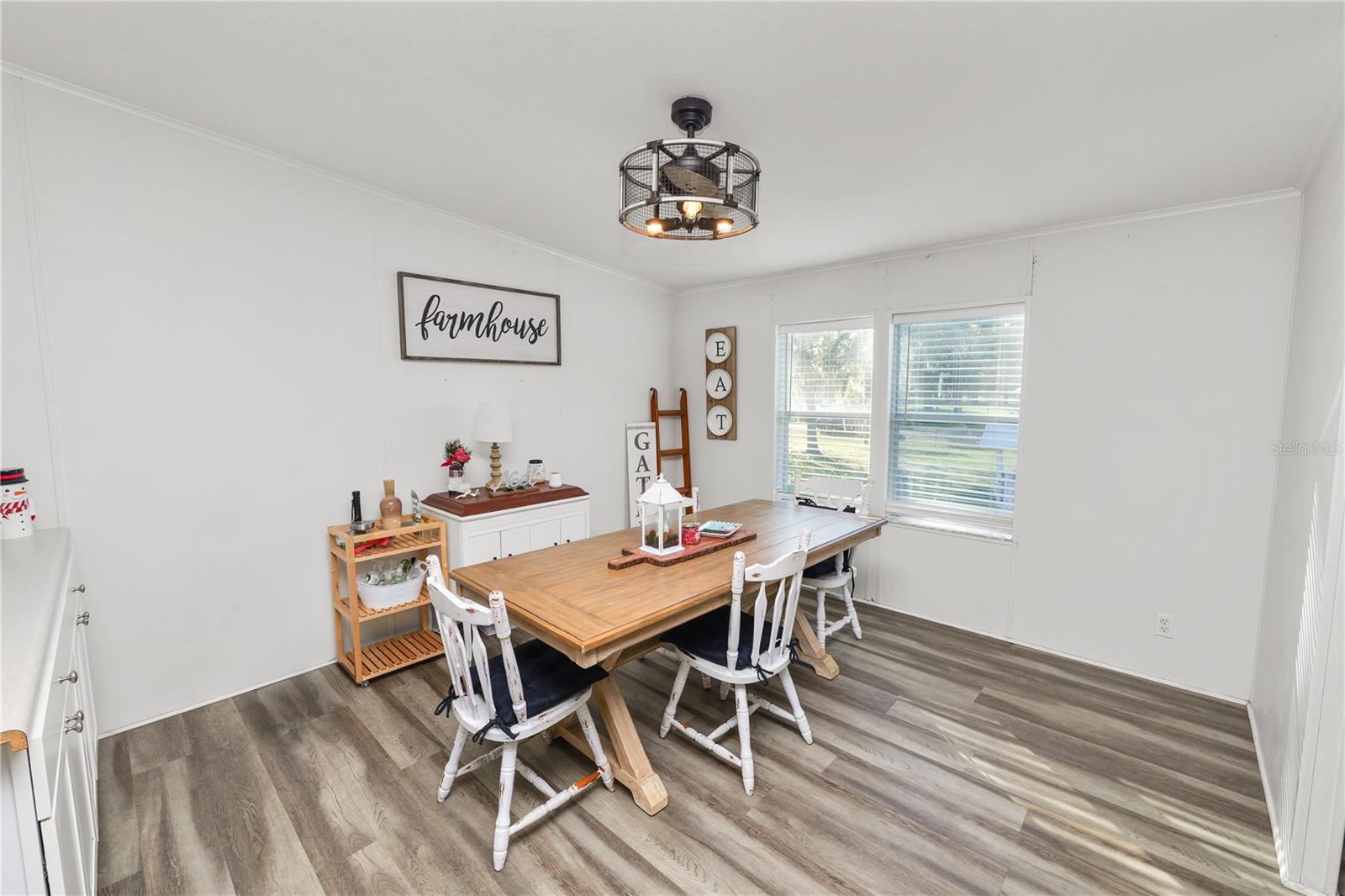 Image 19 of 56 For 11516 Tuten Loop