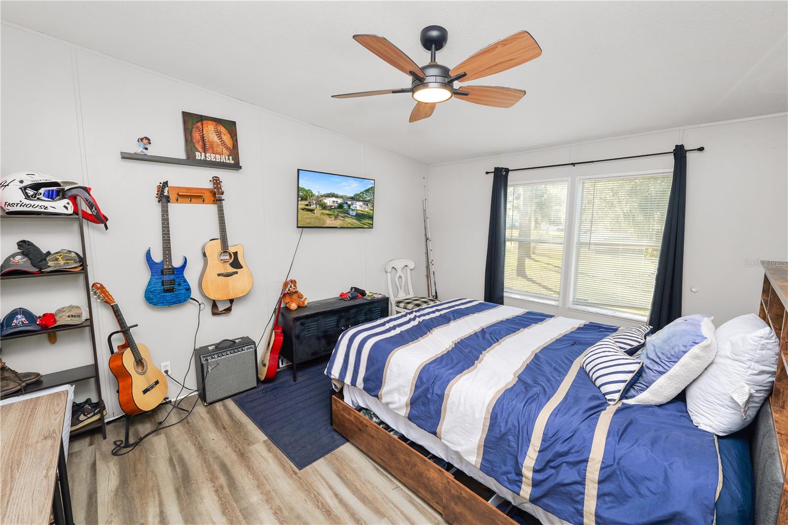 Image 26 of 56 For 11516 Tuten Loop