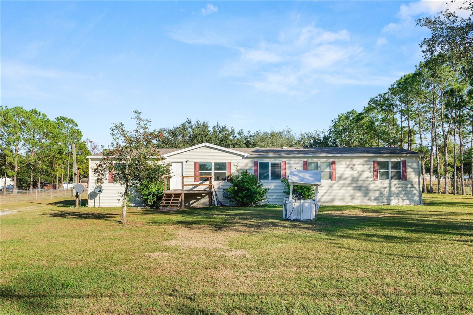 Image 44 of 56 For 11516 Tuten Loop