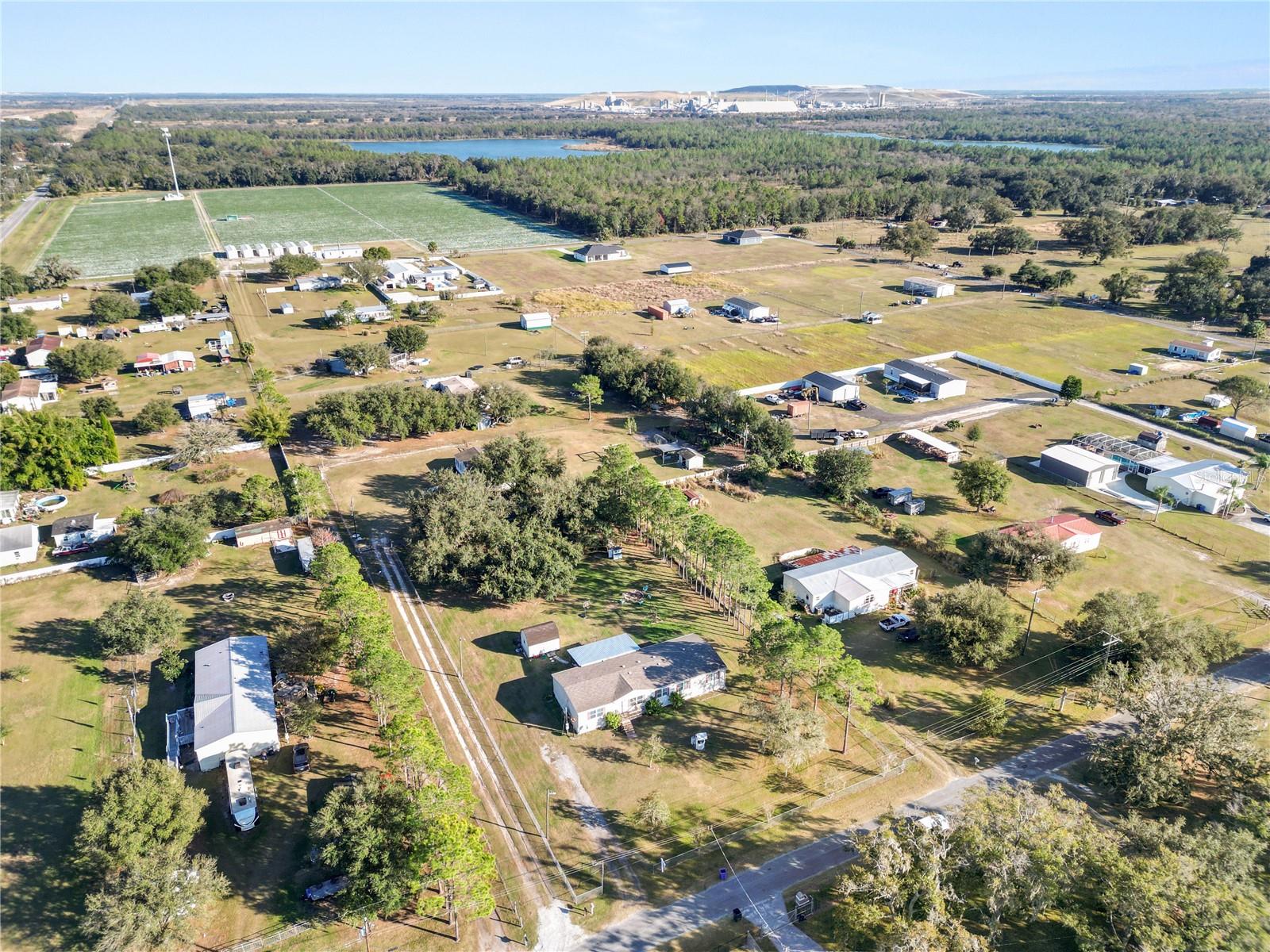 Image 49 of 56 For 11516 Tuten Loop