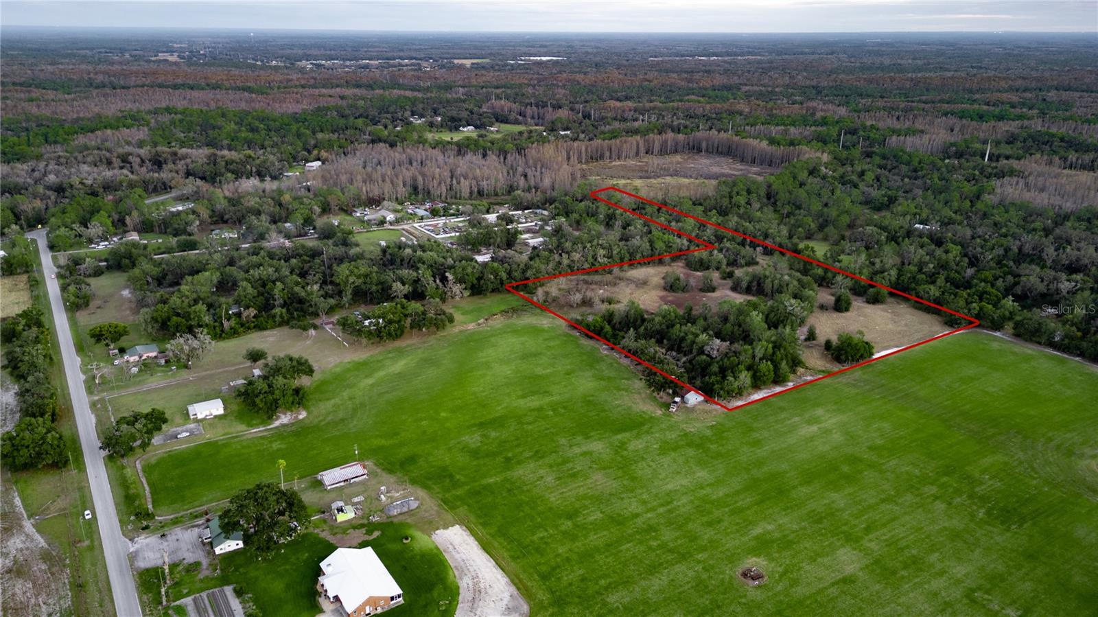 Listing photo id 4 for 7229 Jill Lane