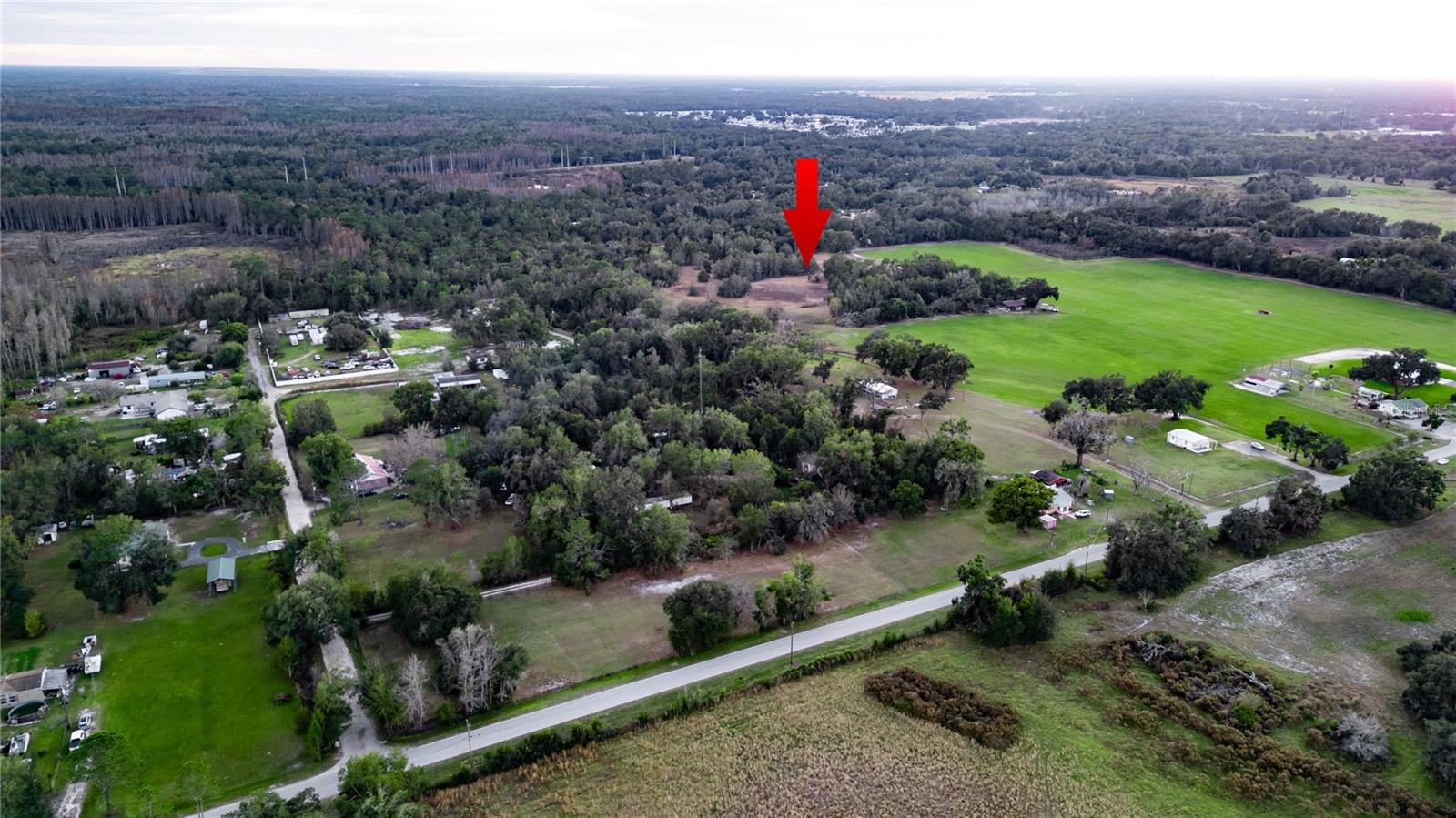 Listing photo id 6 for 7229 Jill Lane