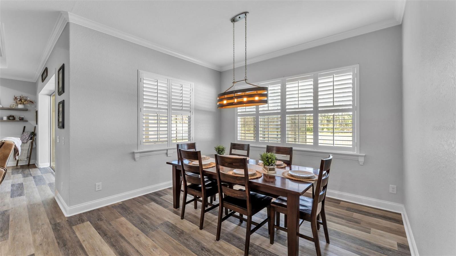 Image 17 of 55 For 7089 Highlands Creek Avenue