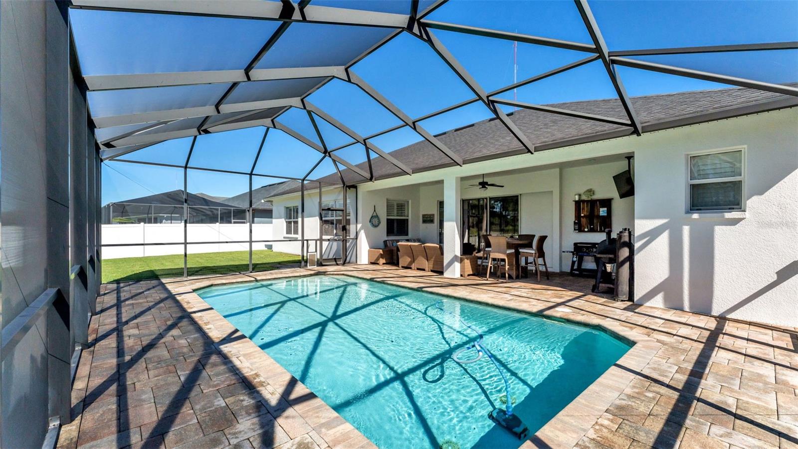 Image 40 of 55 For 7089 Highlands Creek Avenue